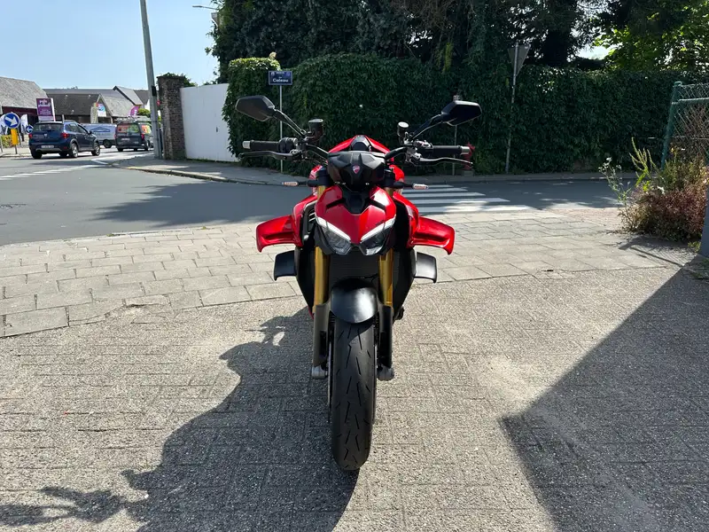 Ducati Streetfighter - foto 6