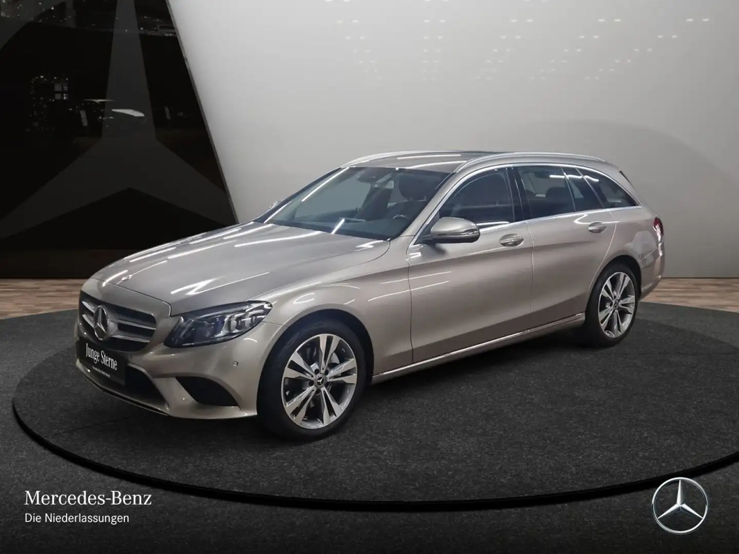 Mercedes-Benz C 300 d T 4M AVANTG+AHK+MULTIBEAM+KAMERA+SPUR+TOTW Silber - 2