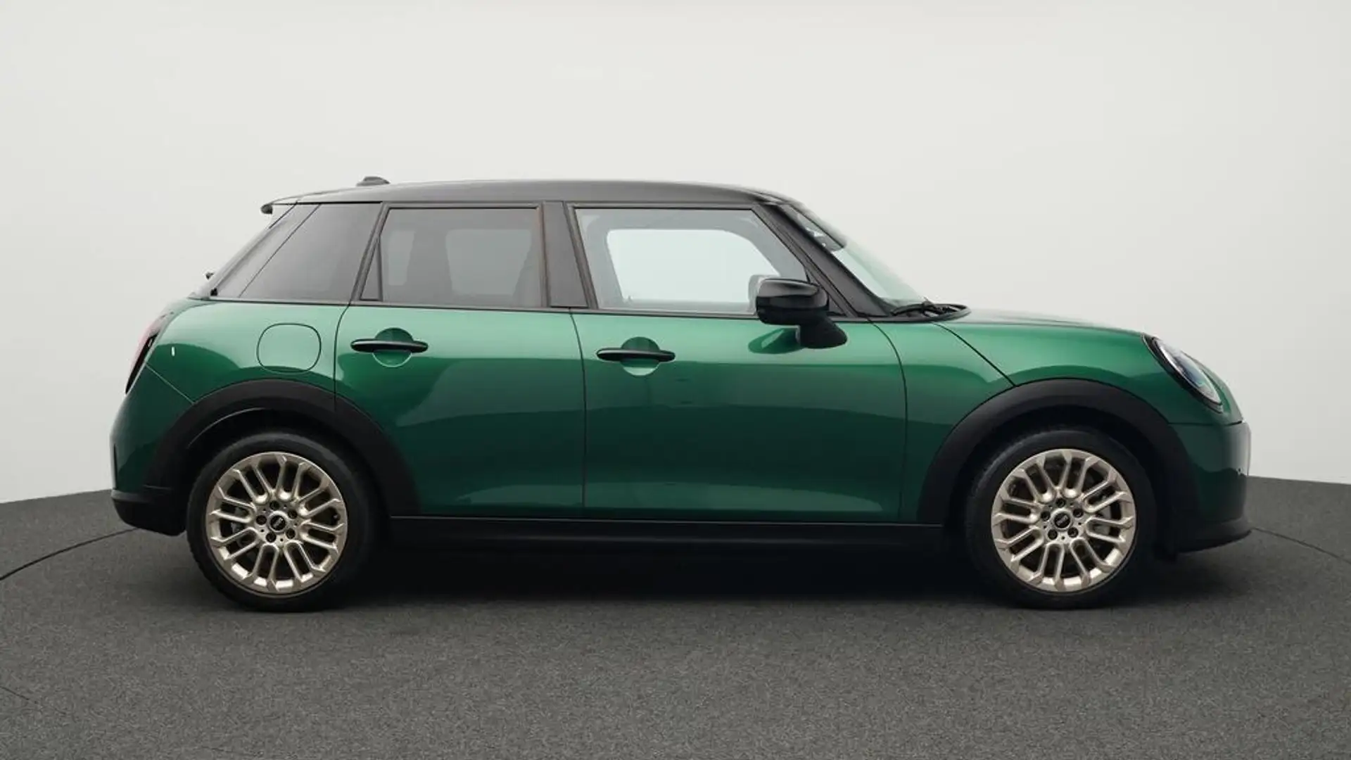 MINI Cooper C Favoured Trim Vert - 2