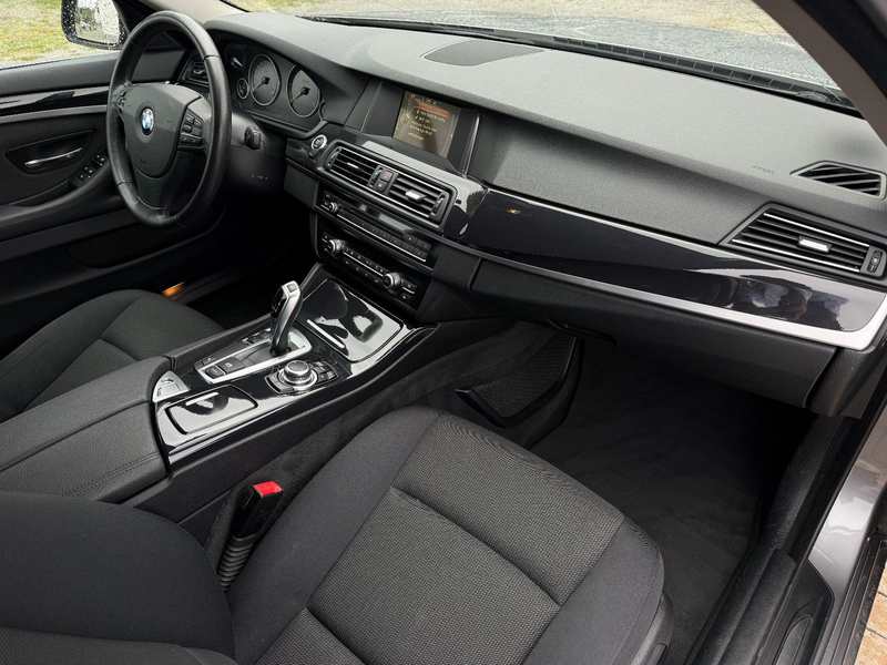 BMW 525 d Touring, Aut., AHK, Navi, SEHR GEPFLEGT — photo 15