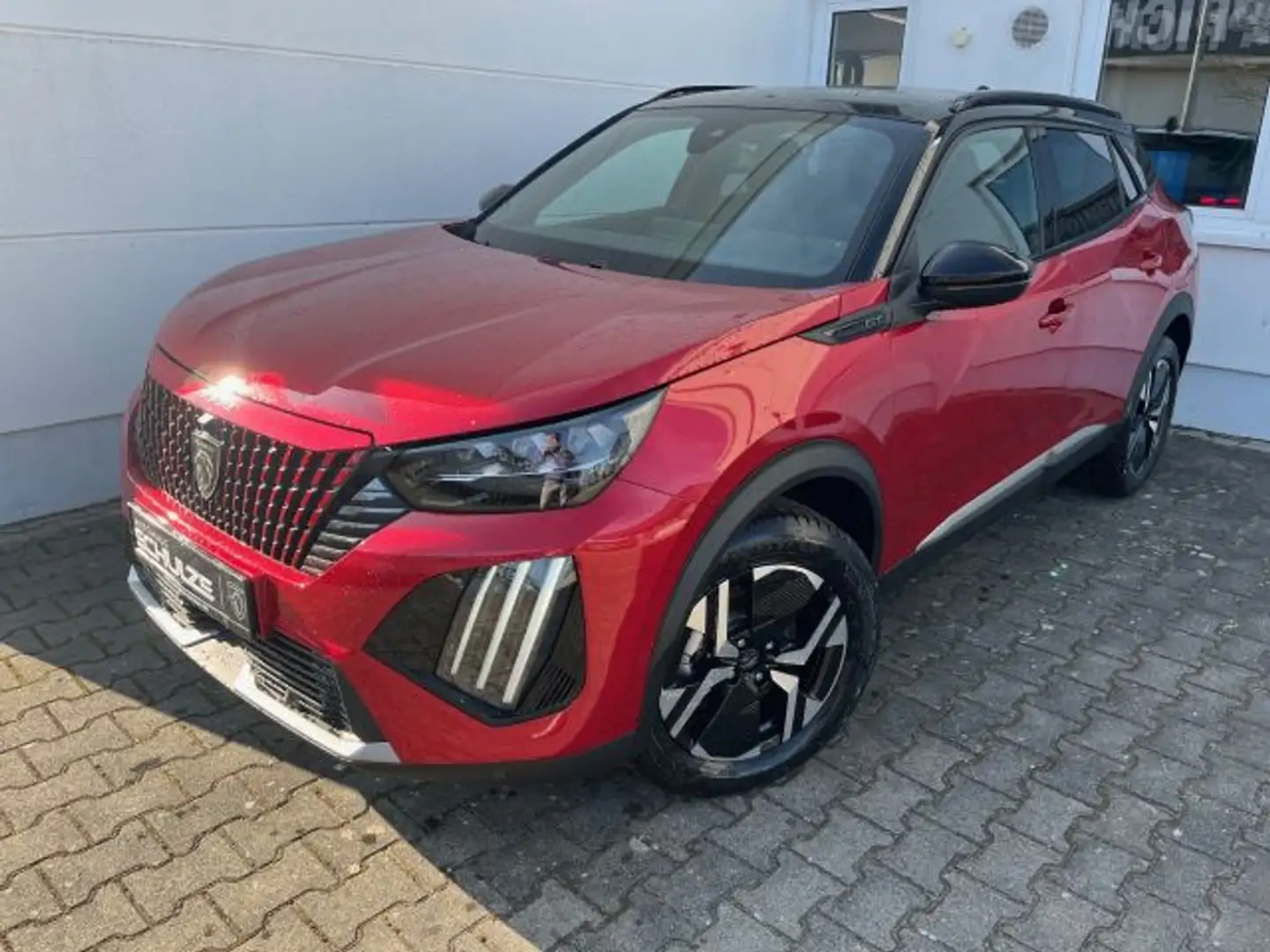 Peugeot 2008 Hybrid 136 e-DSC GT (U) Rot - 1