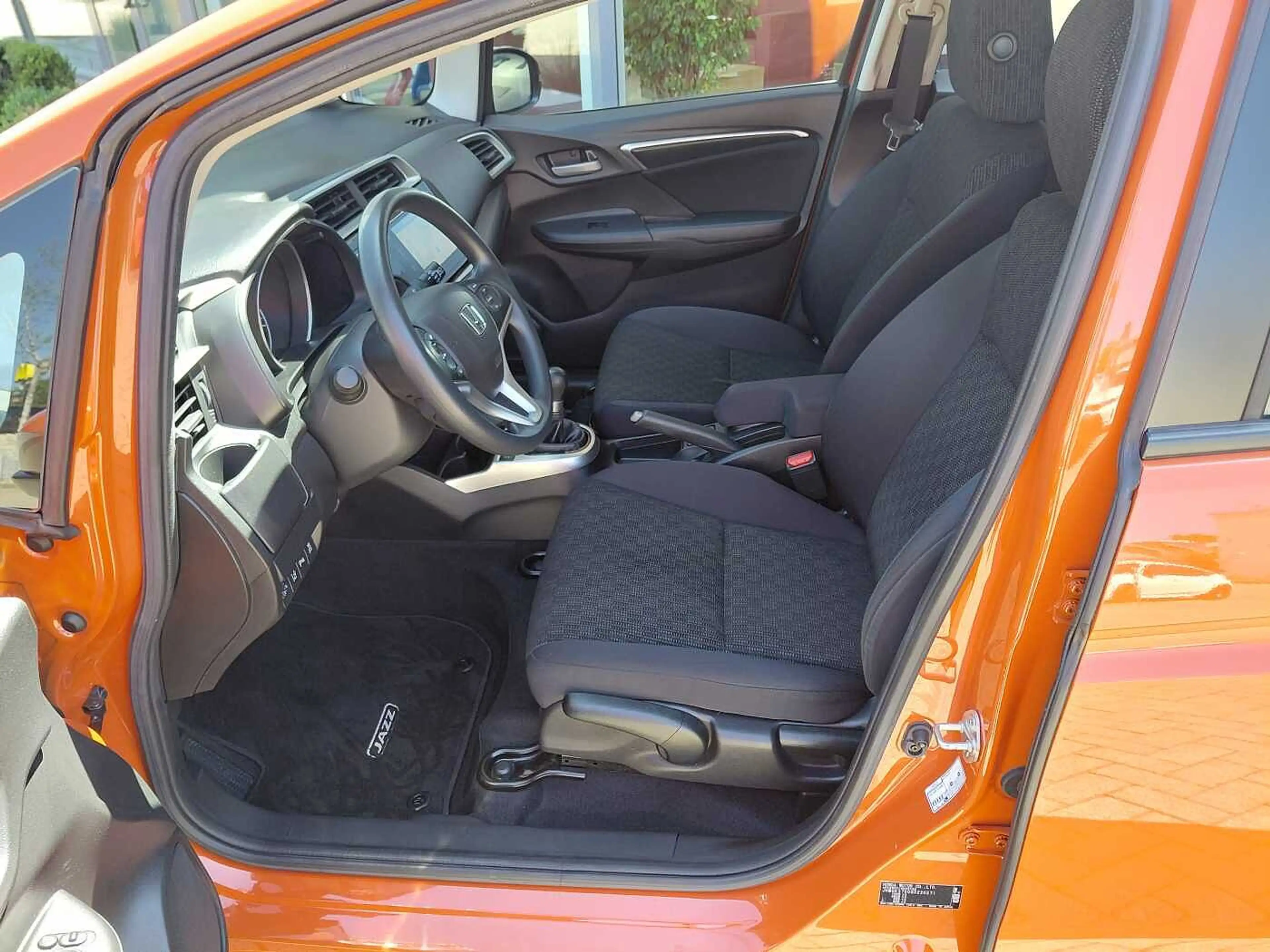 Honda Jazz 1.3 i-VTEC Comfort — photo 12