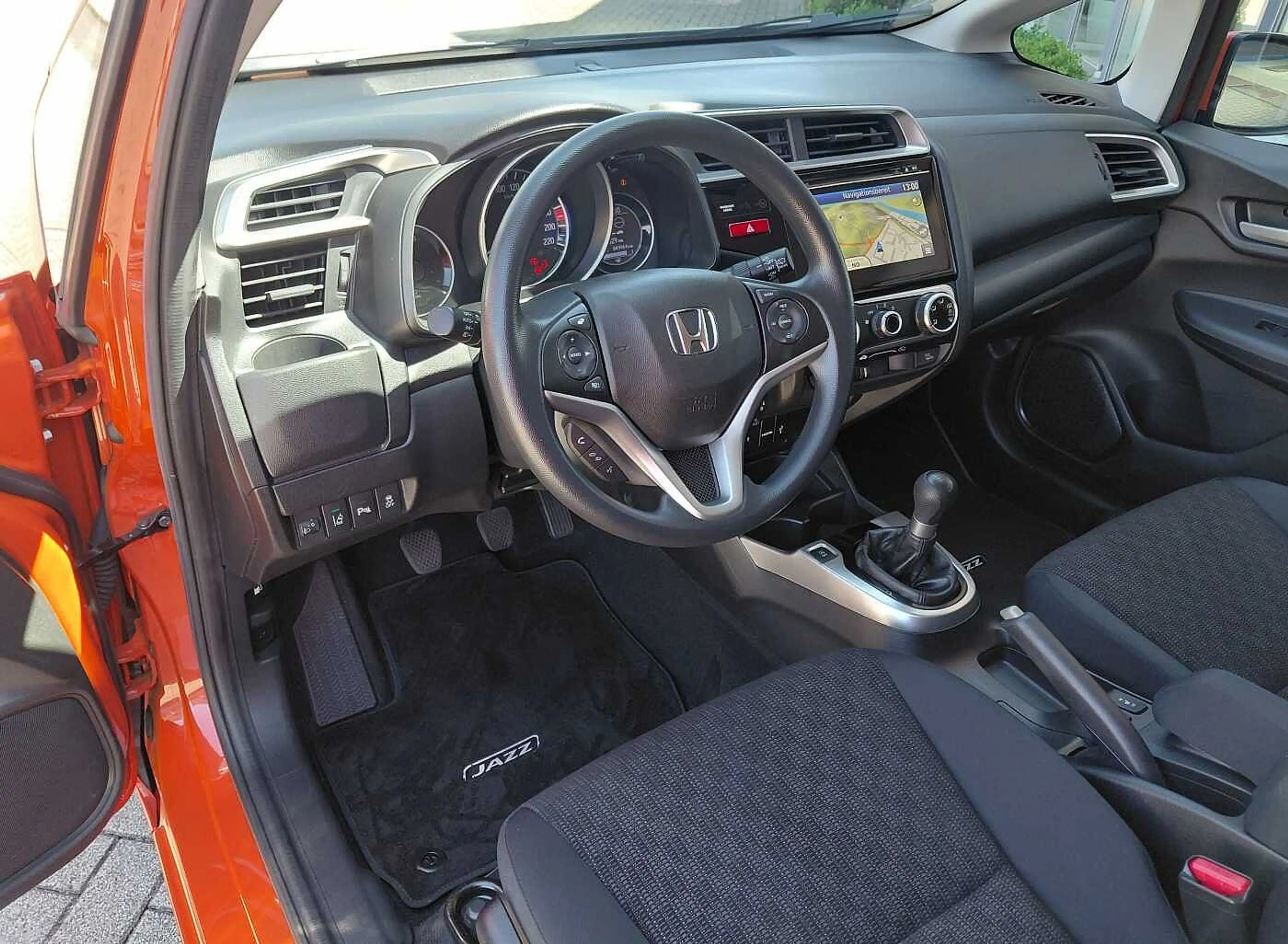 Honda Jazz 1.3 i-VTEC Comfort — photo 13