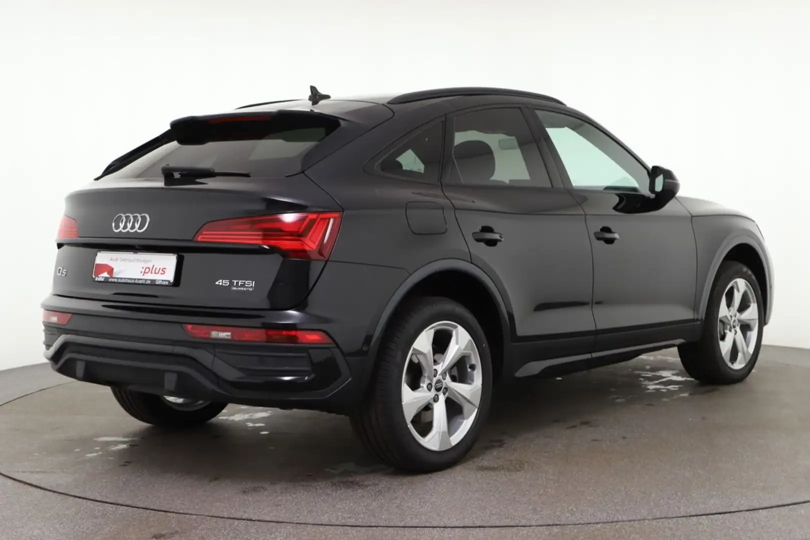 Audi Q5 45 TFSI Q S tronic advanced Matrix Schwarz - 2