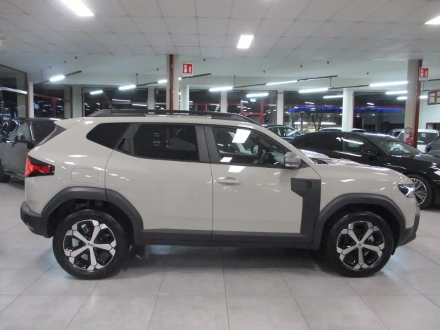 Dacia Duster Duster 1.6 hybrid Journey 140cv - KM0 Grau - 2