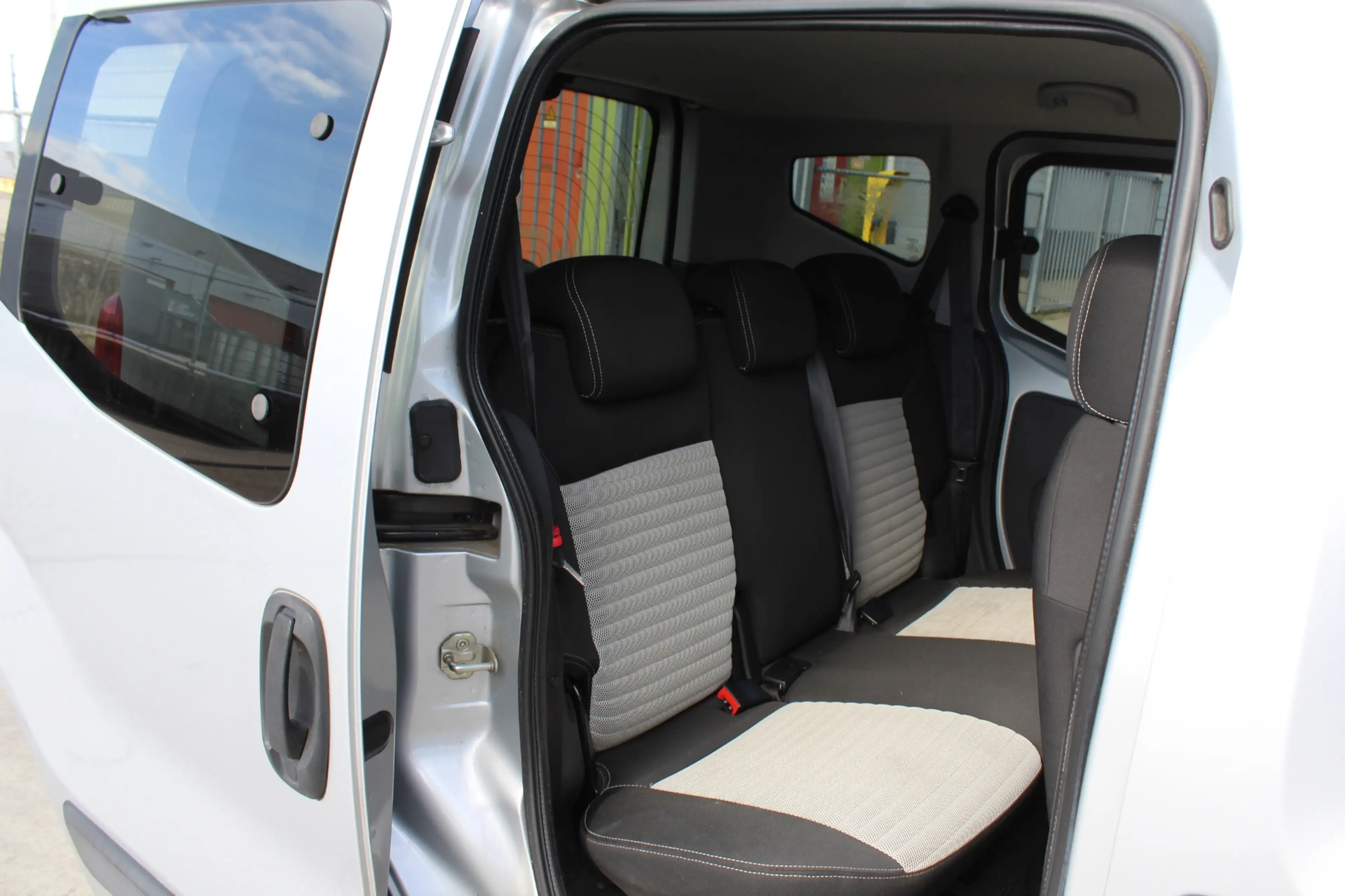 Fiat Qubo 1.4 Dynamic LAGE KM NETTE 5 PERS DUBBELE SCHUIFDEU — photo 21