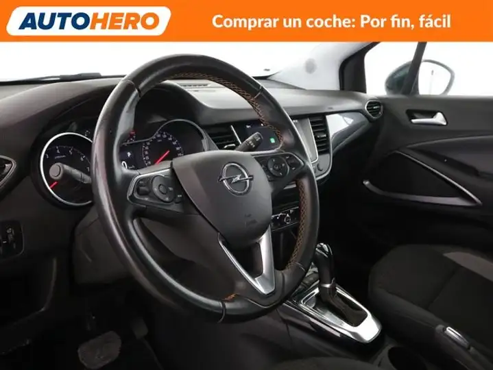 Opel Crossland 2020, foto 12