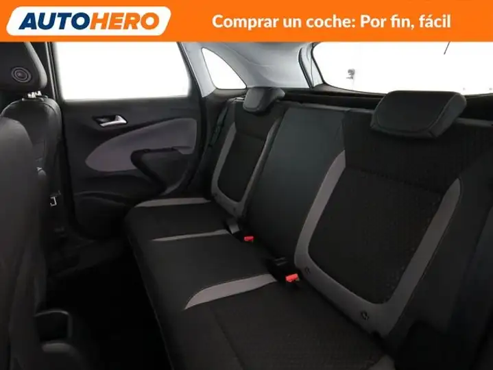 Opel Crossland 2020, foto 15