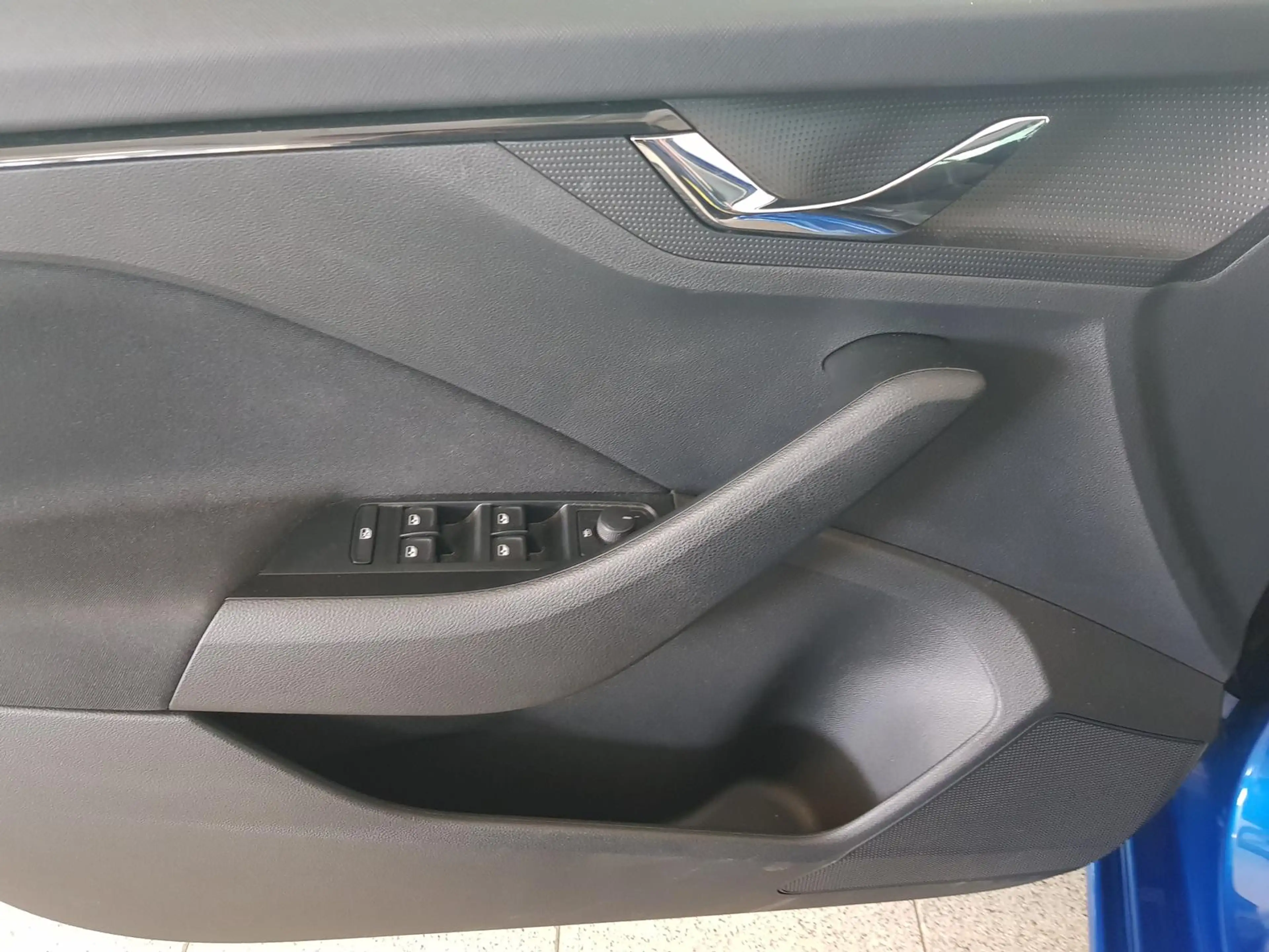 Skoda Scala TSI DSG SmartLink LED PDC Sitzheiz ACC — photo 5