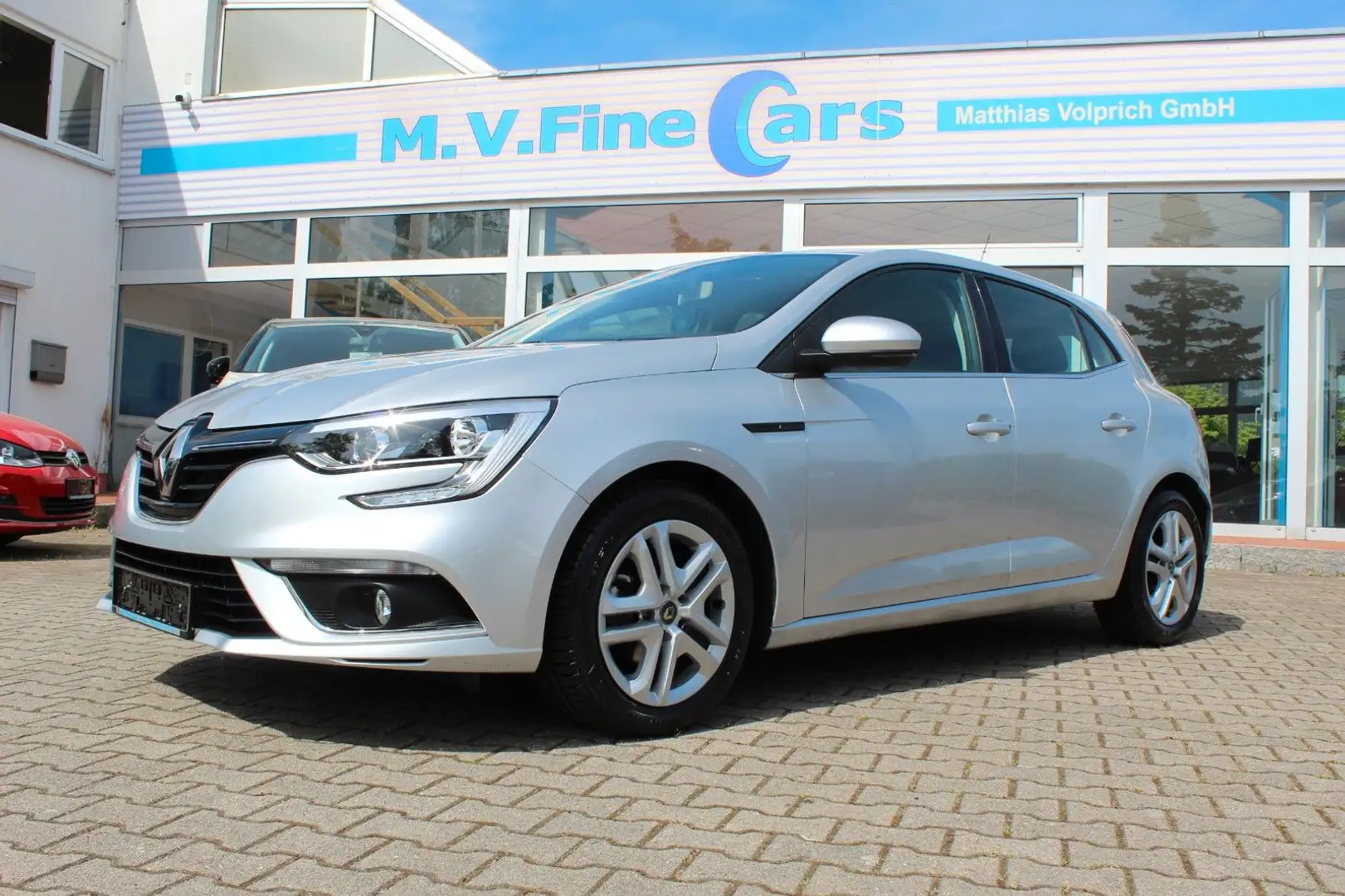 Renault Megane ENERGY TCe 100 Experience Argent - 1