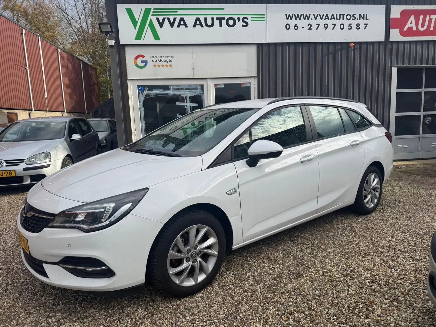 Opel Astra Sports Tourer 1.2 Edition clima,navi,cruise contr, Wit - 1