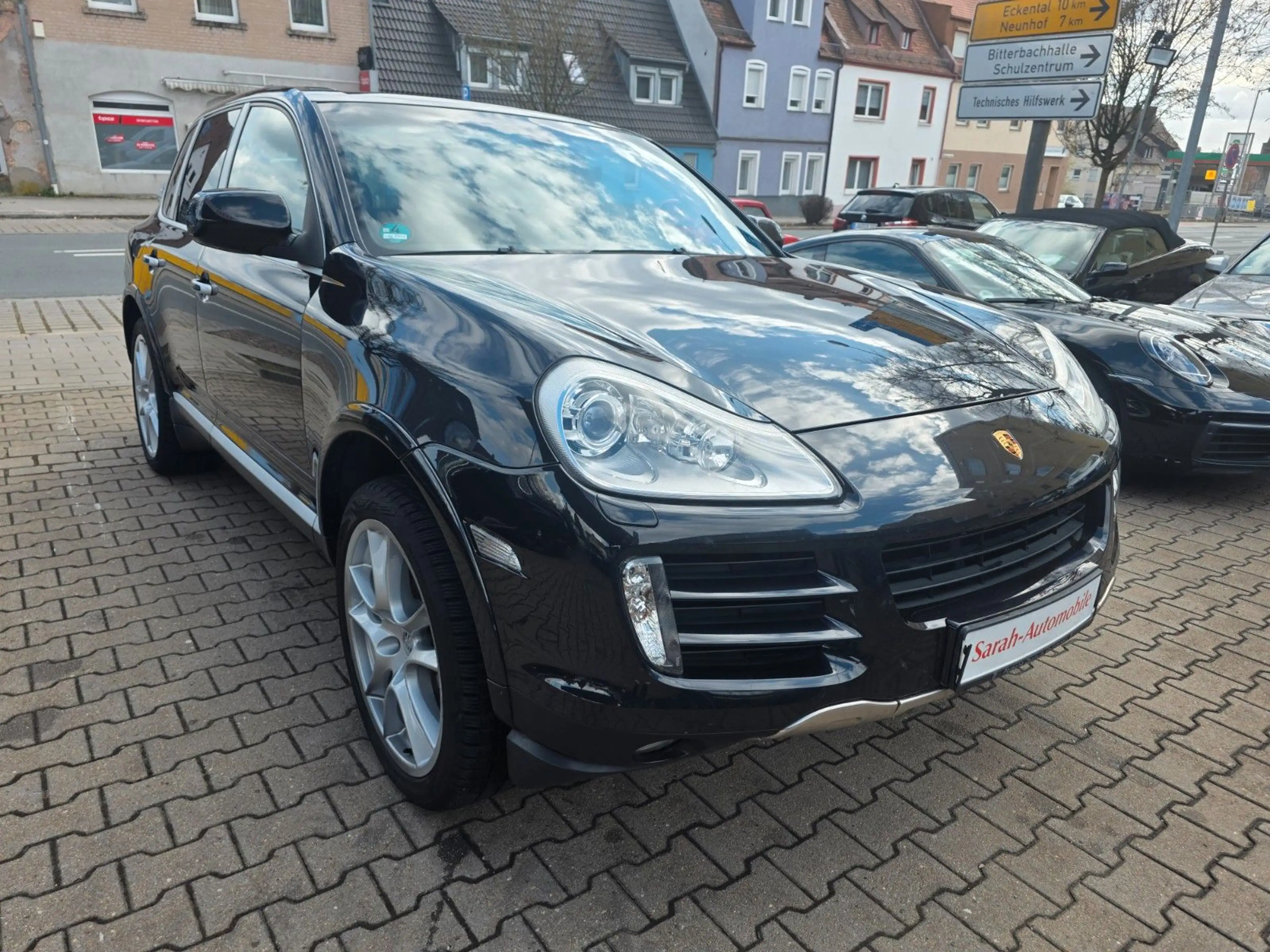 Porsche Cayenne S — photo 2