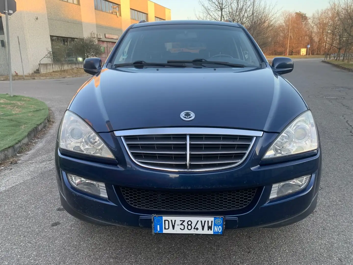 SsangYong Kyron luxury 4 wD 2.0 xvt - 2