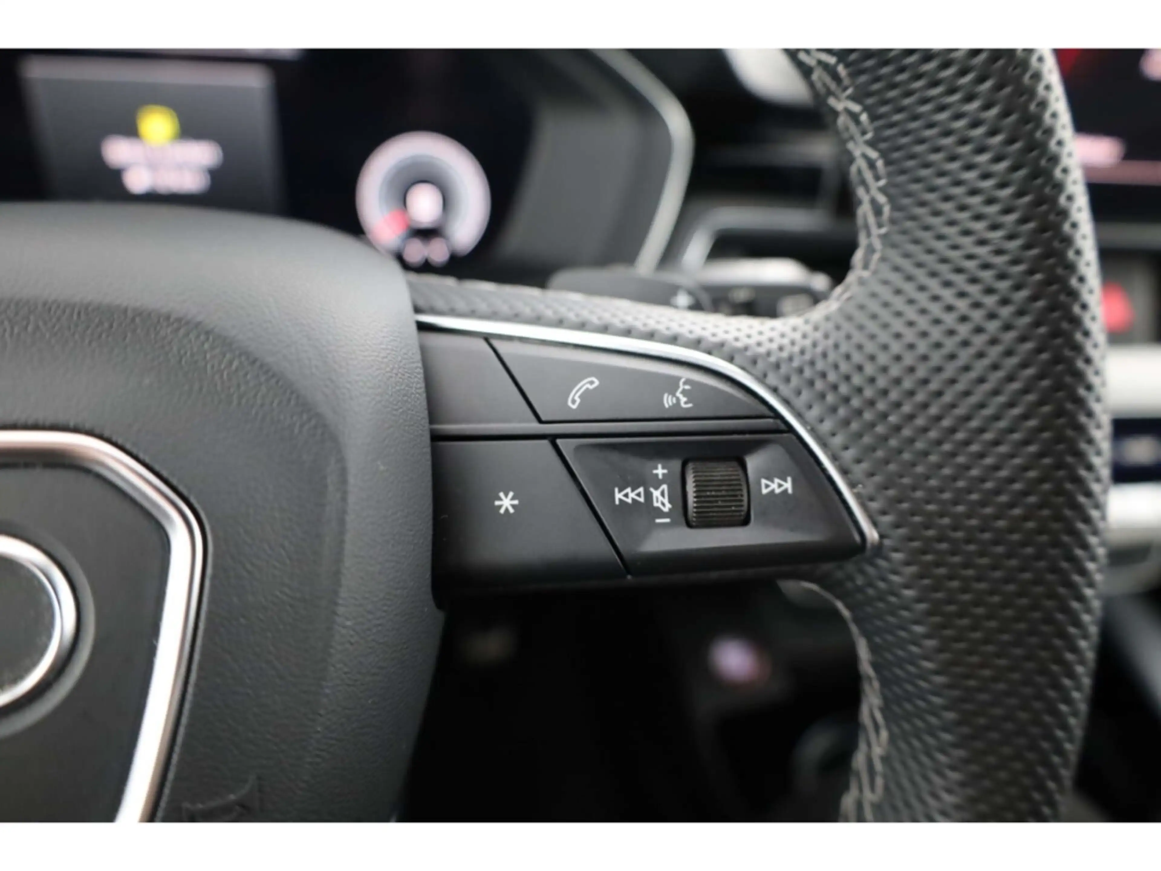 Audi S4 Avant TDI quattro — photo 14