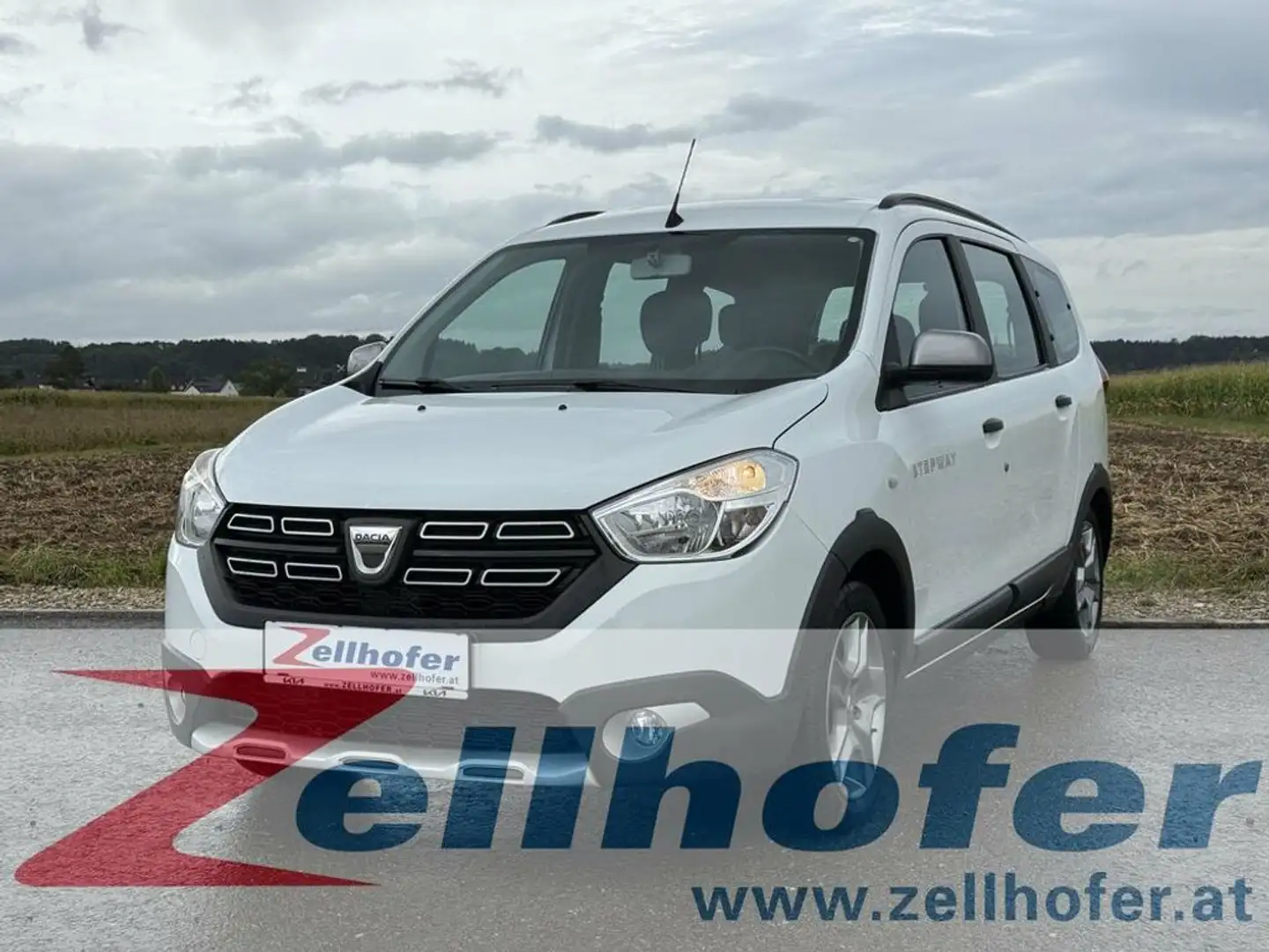 Dacia Lodgy Stepway TCe 115 S&S Weiß - 1