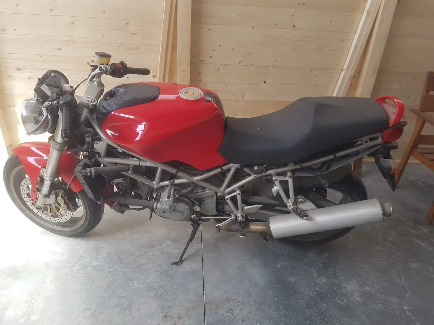 Ducati 900 S2 Czerwony - 2