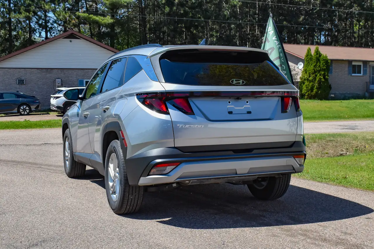 Hyundai TUCSON снимка Hyundai TUCSON