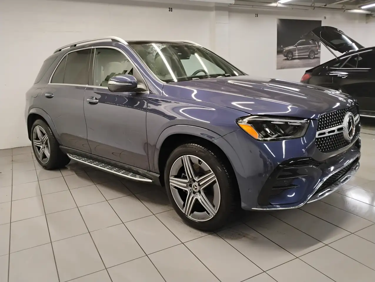 Mercedes-Benz GLE снимка Mercedes-Benz GLE