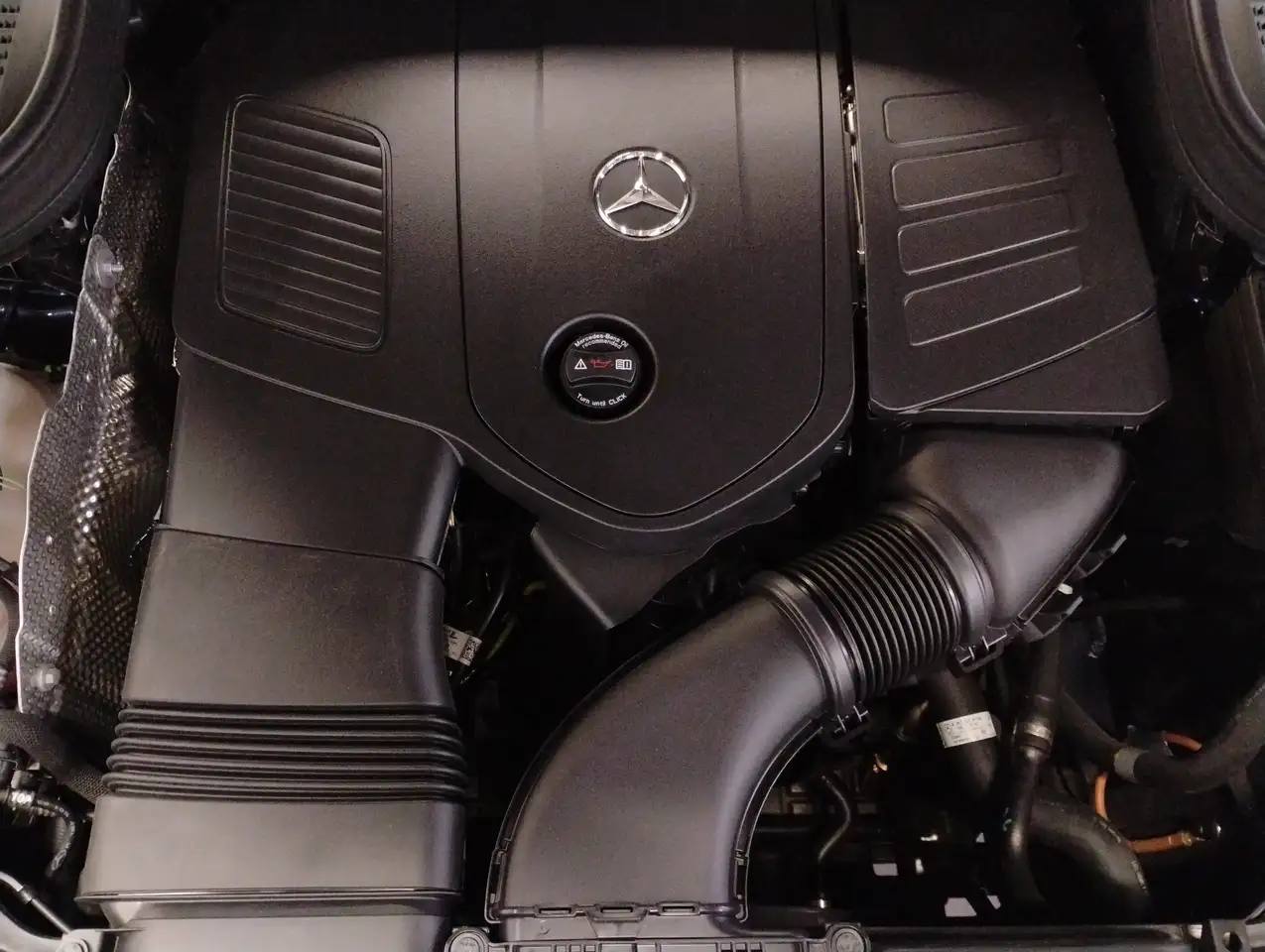 Mercedes-Benz GLE снимка Mercedes-Benz GLE