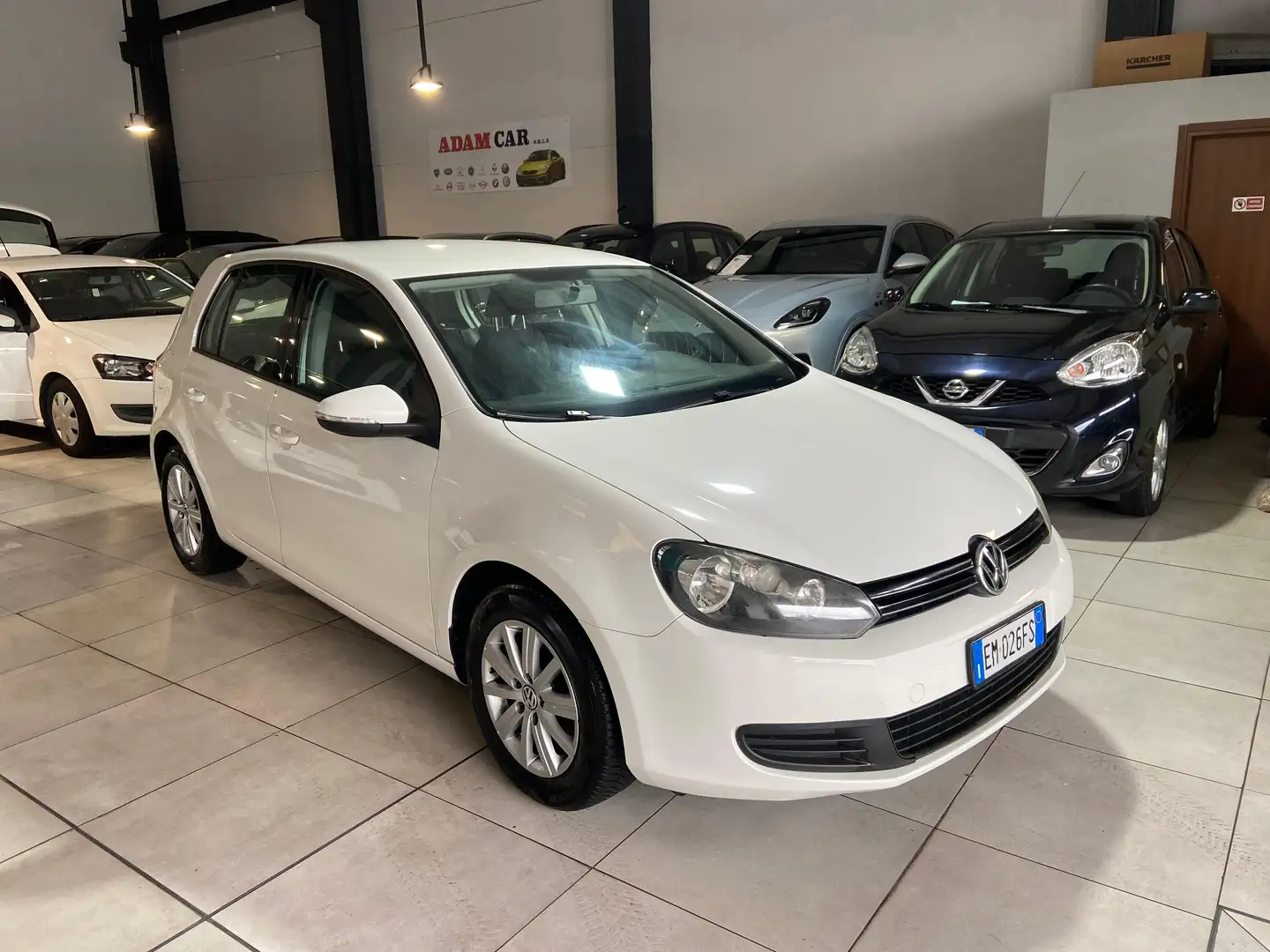 Volkswagen Golf Golf VI 2008 5p 1.6 tdi Highline Bianco - 2