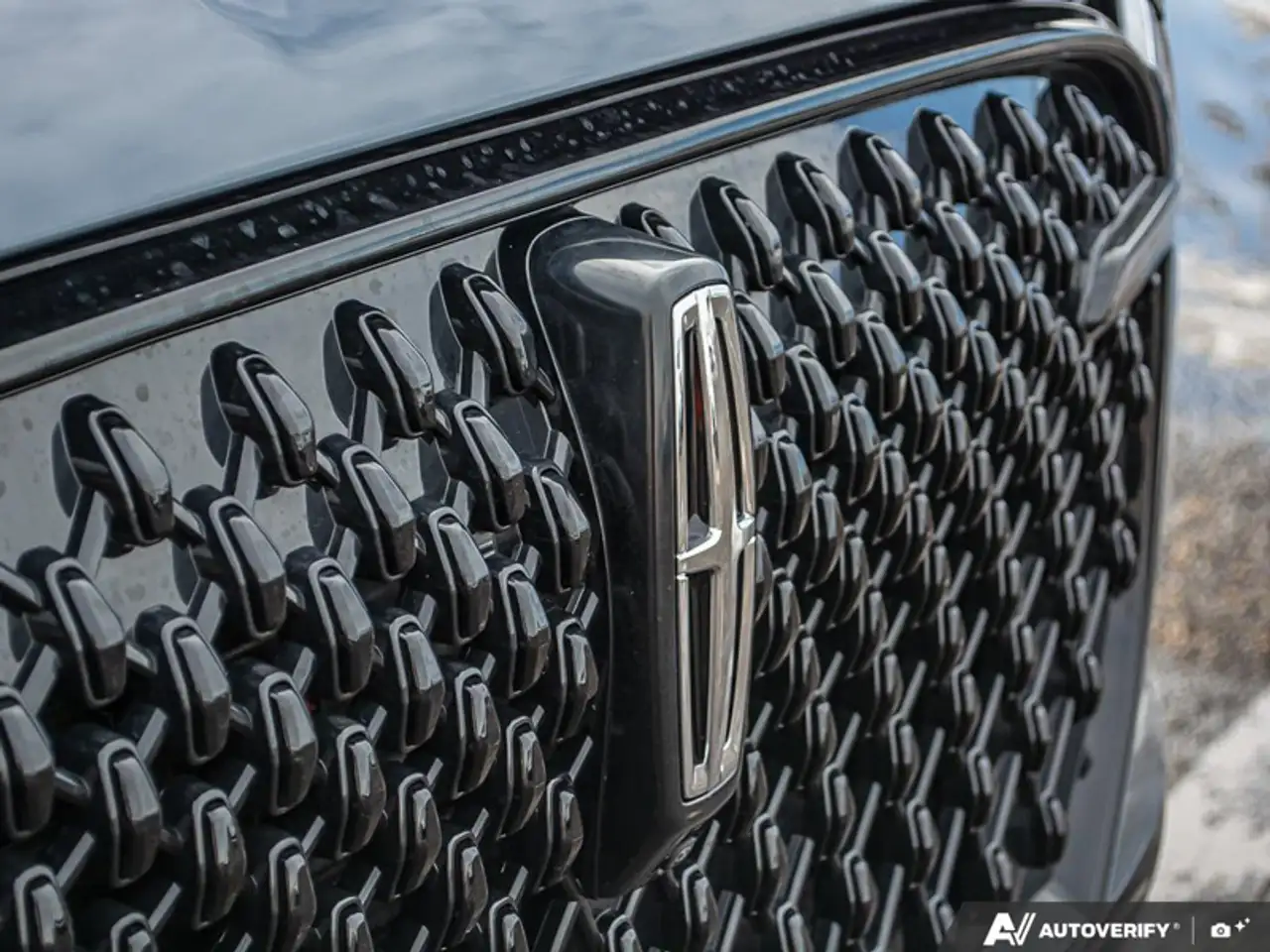 Lincoln Aviator снимка Lincoln Aviator