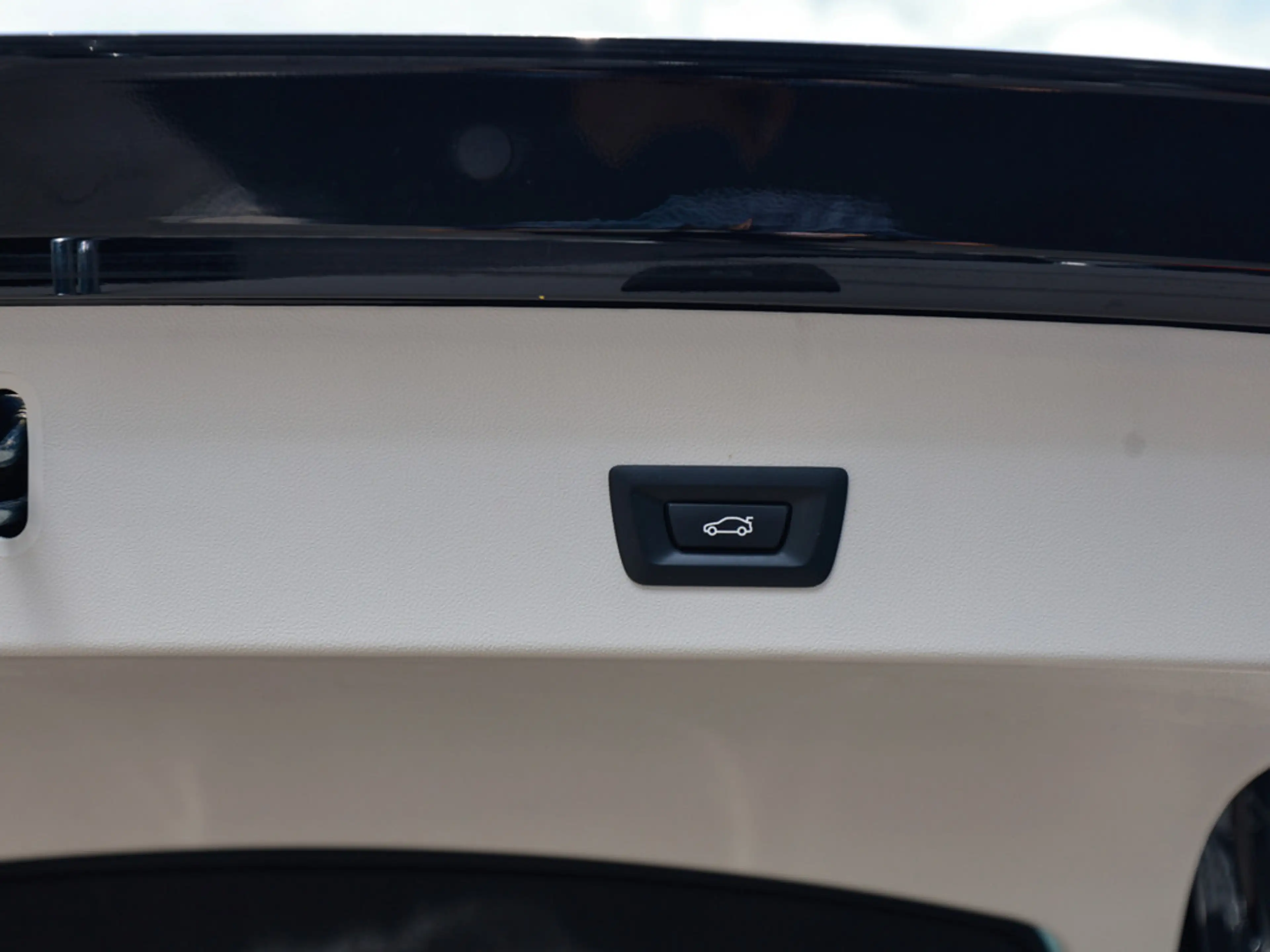 BMW X4 xDrive20i FACEL. LED W-LAN KAMERA SHZ PDC — photo 12