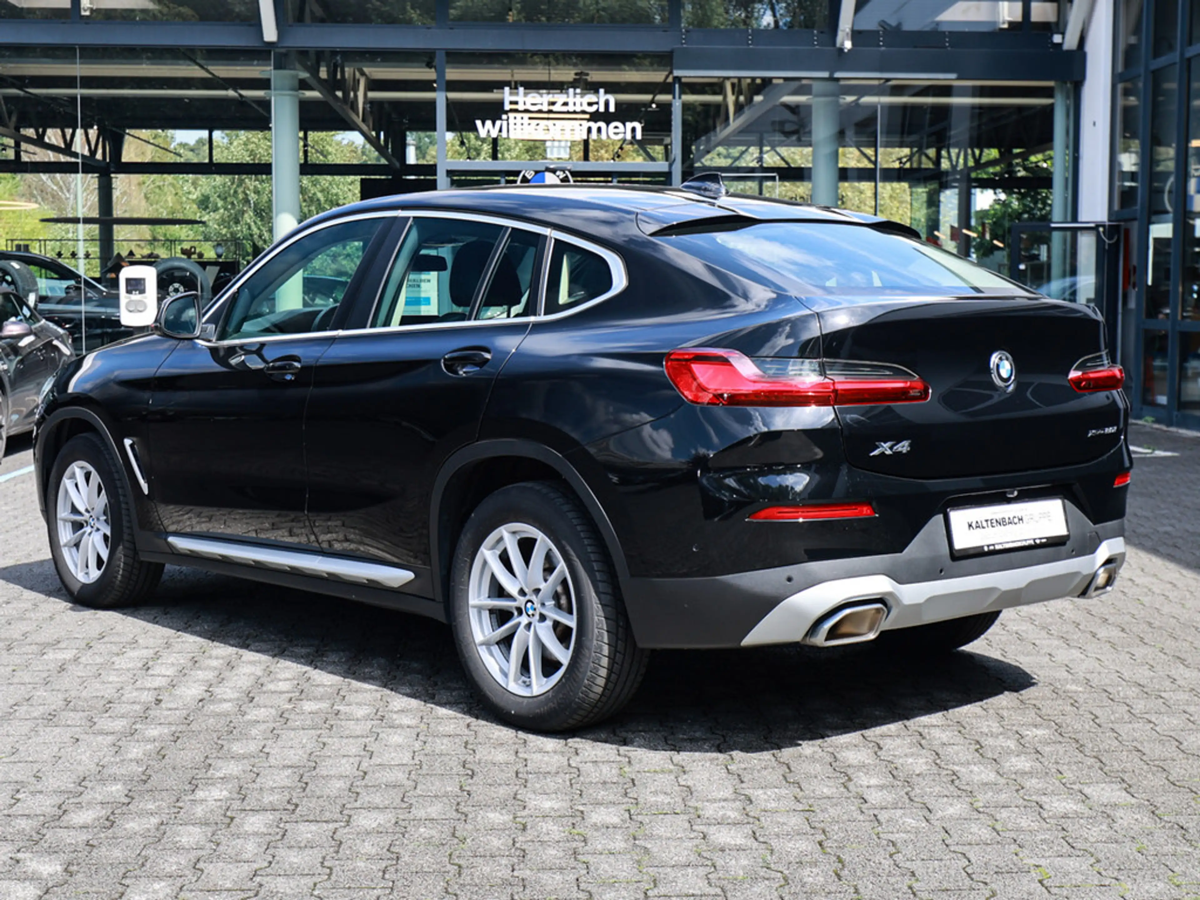 BMW X4 xDrive20i FACEL. LED W-LAN KAMERA SHZ PDC — photo 7