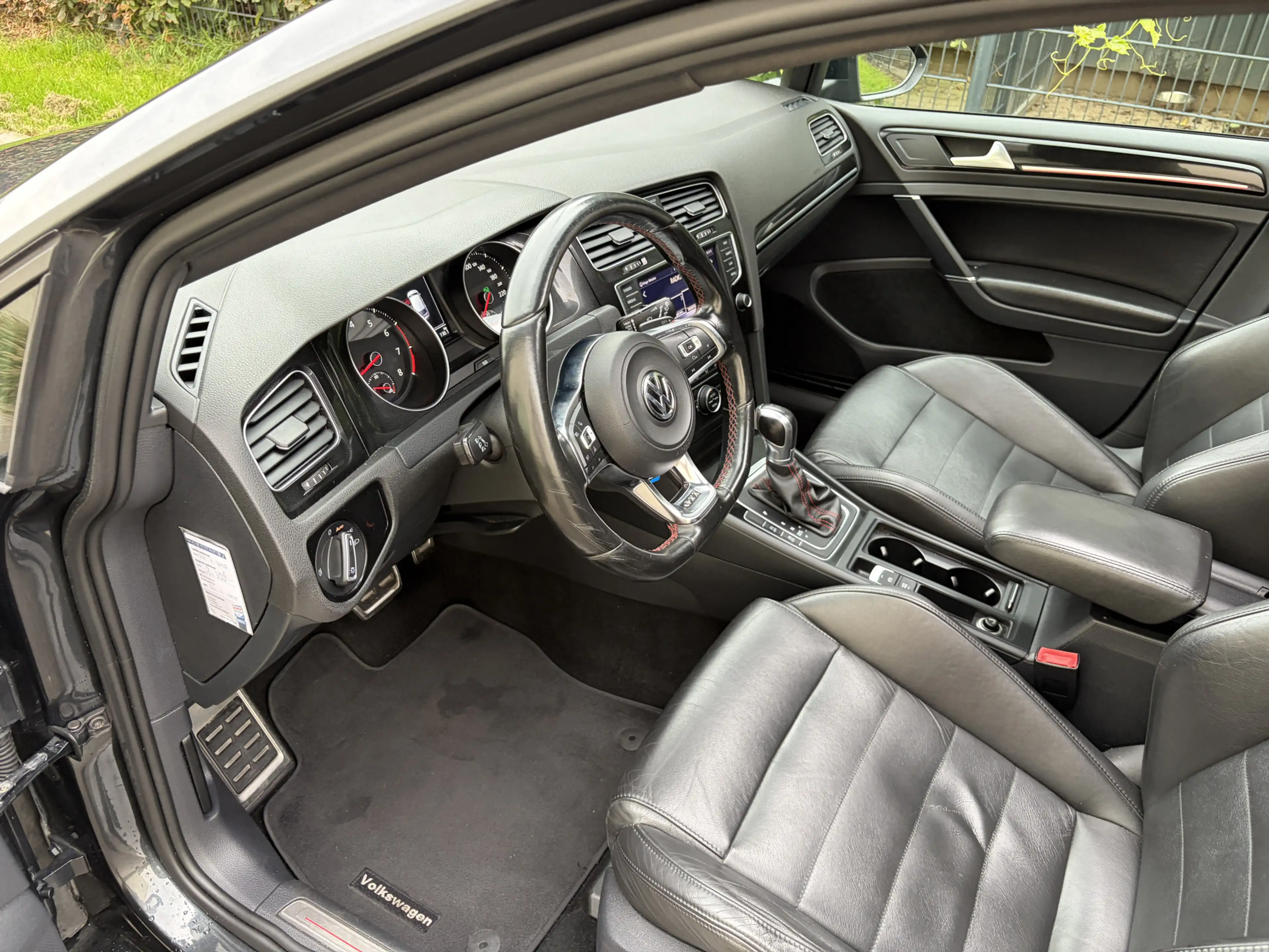 Volkswagen Golf GTI 2.0 TSI Performance / AUTOMAAT / PANORAMDAK / NAVI — photo 9