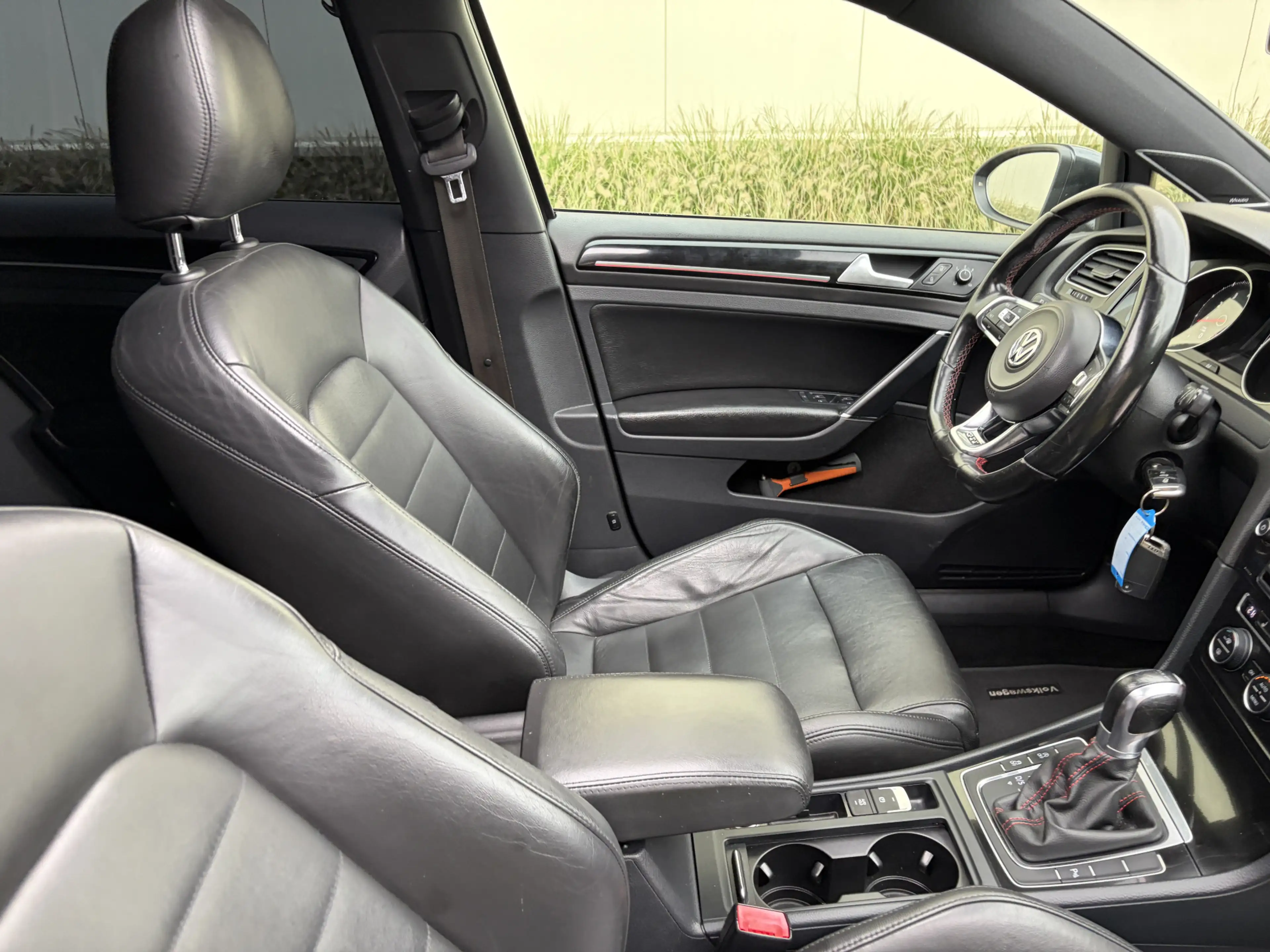 Volkswagen Golf GTI 2.0 TSI Performance / AUTOMAAT / PANORAMDAK / NAVI — photo 27