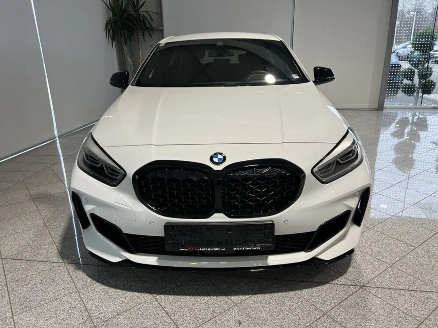 BMW 135 M135i xDrive Weiß - 2