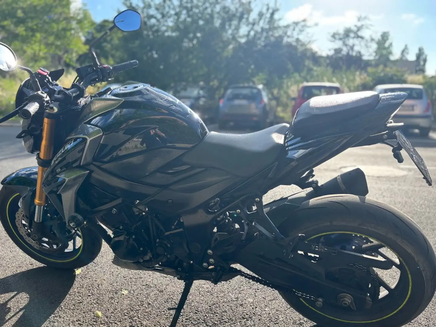 Suzuki GSX-S 750 Yugen Carbon Чёрный - 1