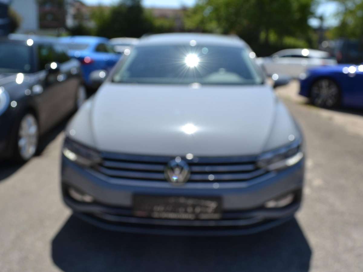 Volkswagen Passat Variant – Bild 14 von 19