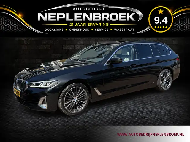BMW 520 5-serie Touring 520i High Executive | Pano | Leder