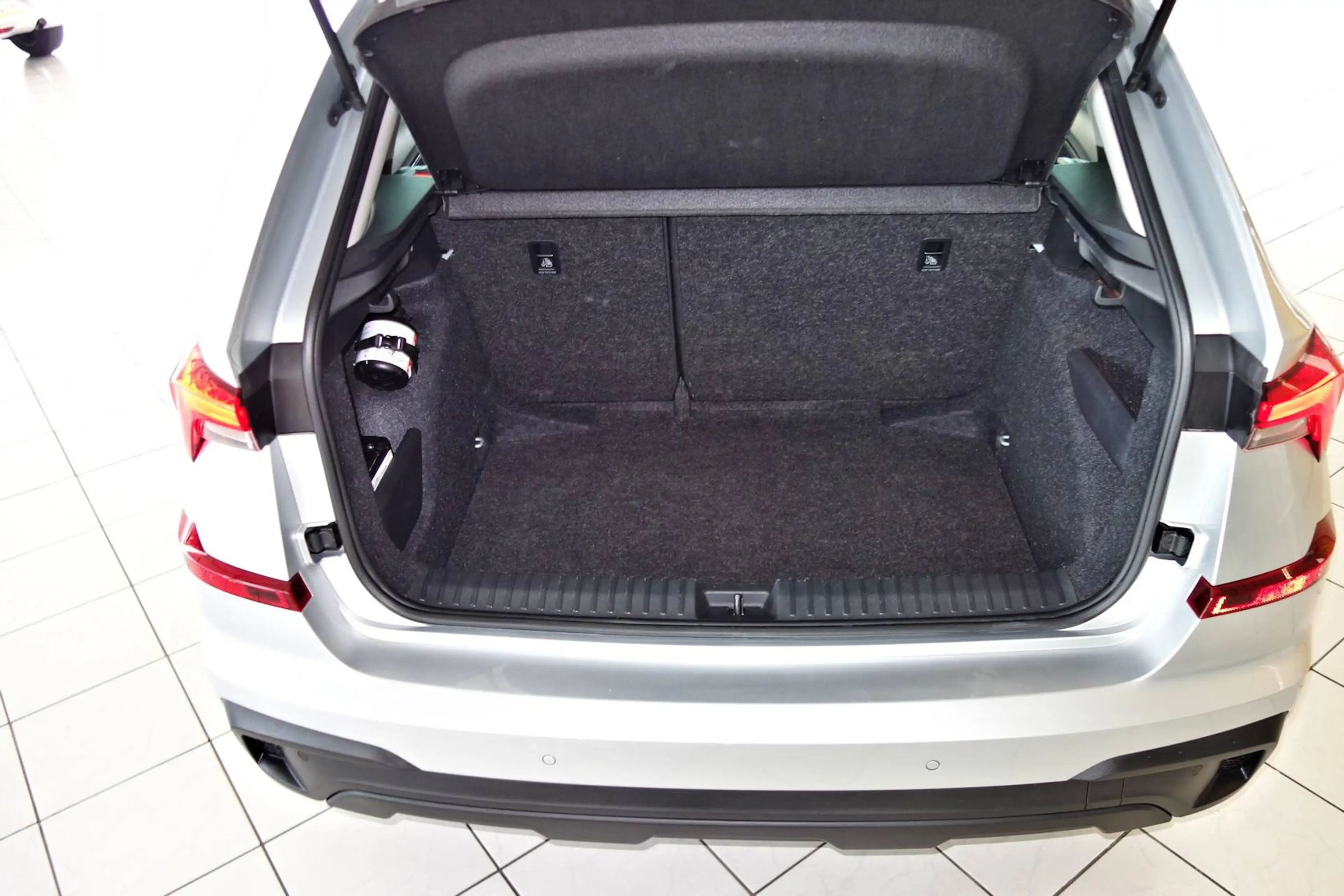 Skoda Kamiq 1.0 TSI 116PS Selection SHZ,PP,Rückfahrkamera — photo 15