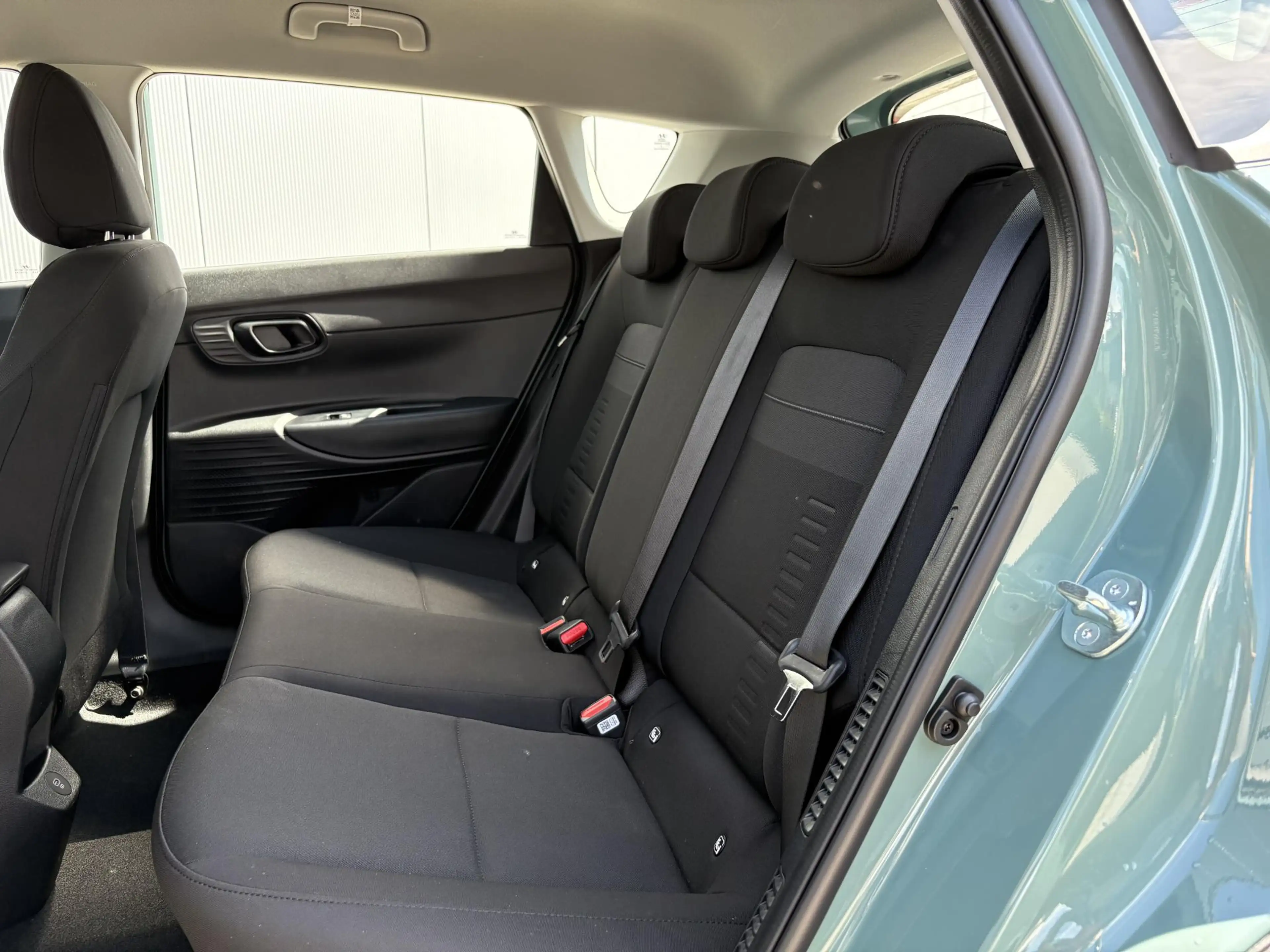Hyundai BAYON 1.0 T-GDI Comfort / Two-tone / Navigatie / Cruise — photo 6
