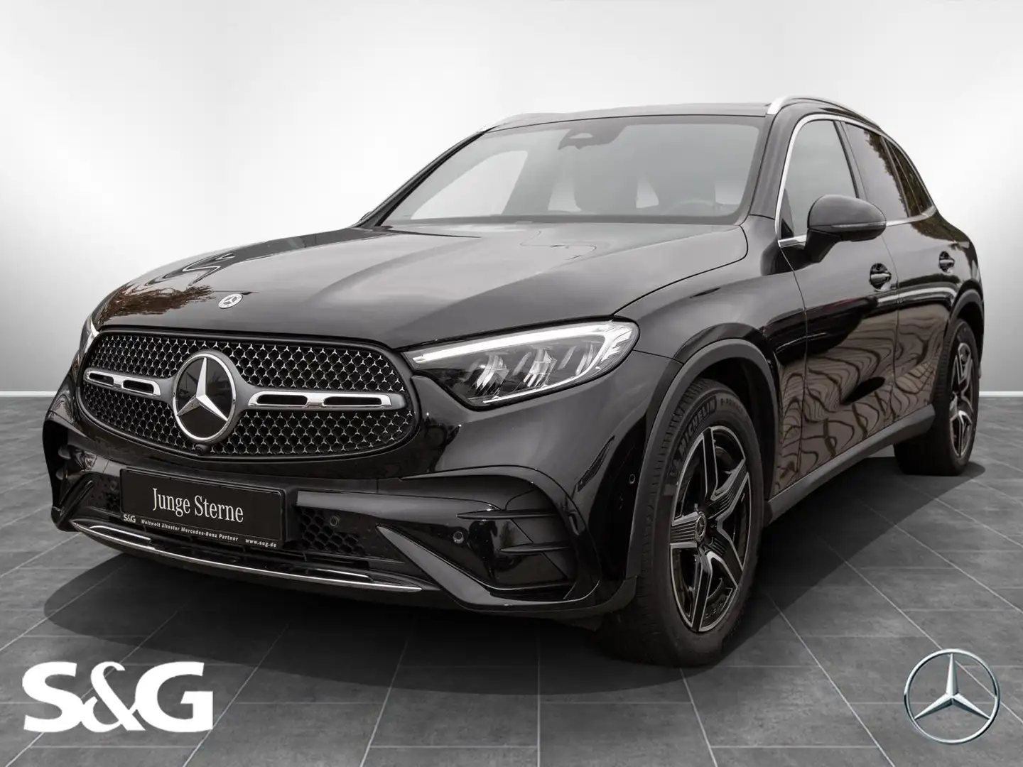 Mercedes-Benz GLC 220 d 4M AMG RüKam+MBUX+Pano+LED+AHK+19 Schwarz - 1