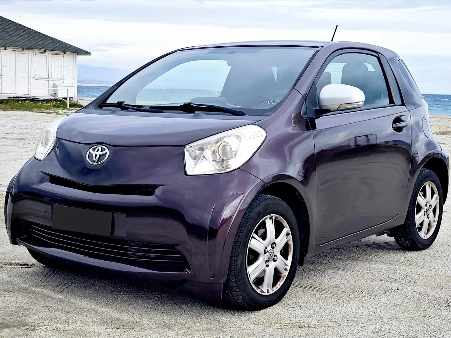 Toyota iQ iQ 1.0 cvt (multidrive) Violett - 1