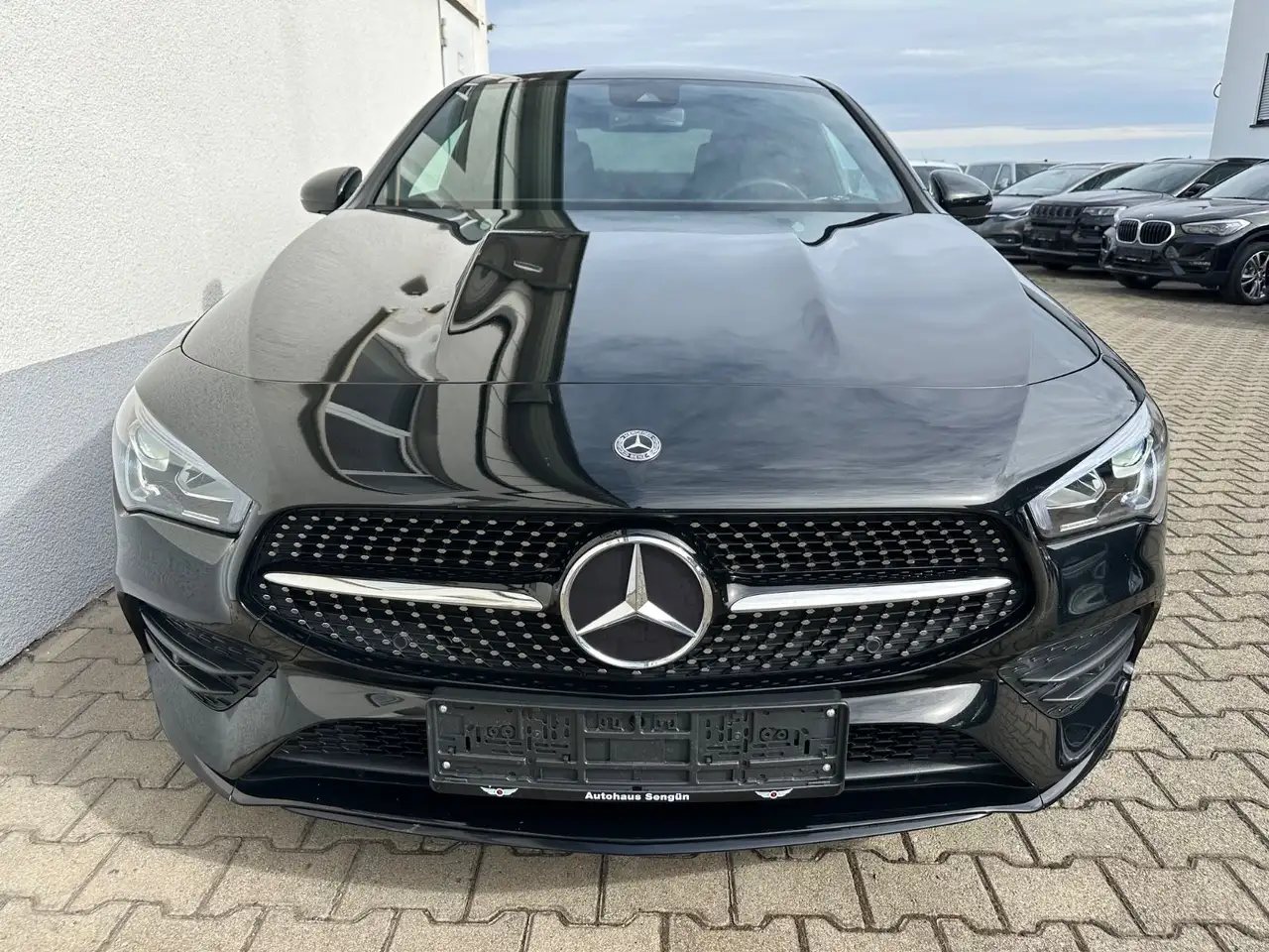 Mercedes-Benz CLA 200