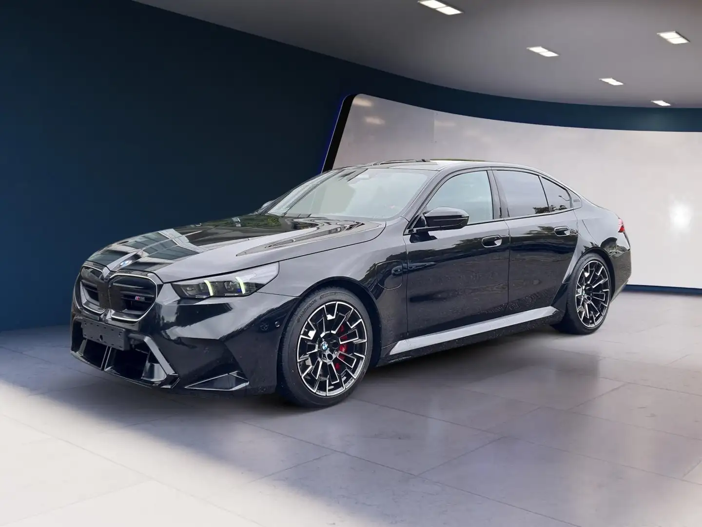 BMW M5 Lim. DrivAssistPro Comfort FastCharge ParkPro Schwarz - 1