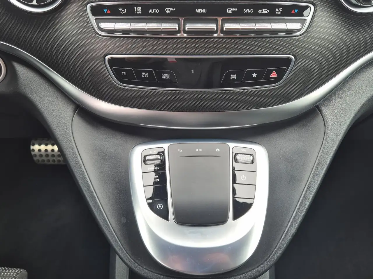 Mercedes-Benz V-Class d AMG kompakt LED*BURM*DIST*AHK*MBUX*NIGHT, миниатюра 30