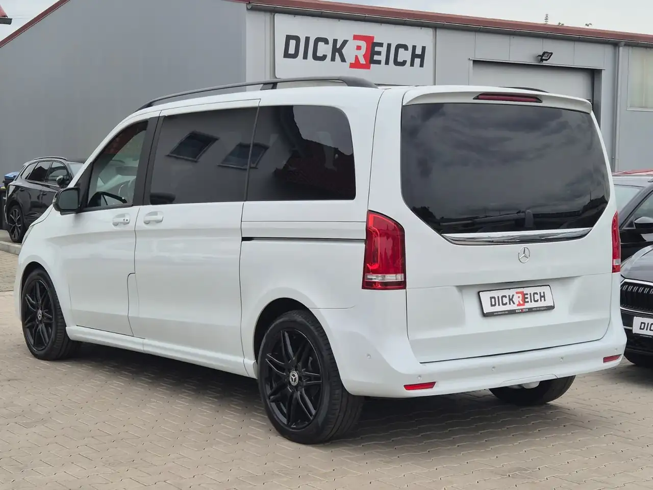 Mercedes-Benz V-Class d AMG kompakt LED*BURM*DIST*AHK*MBUX*NIGHT, миниатюра 6