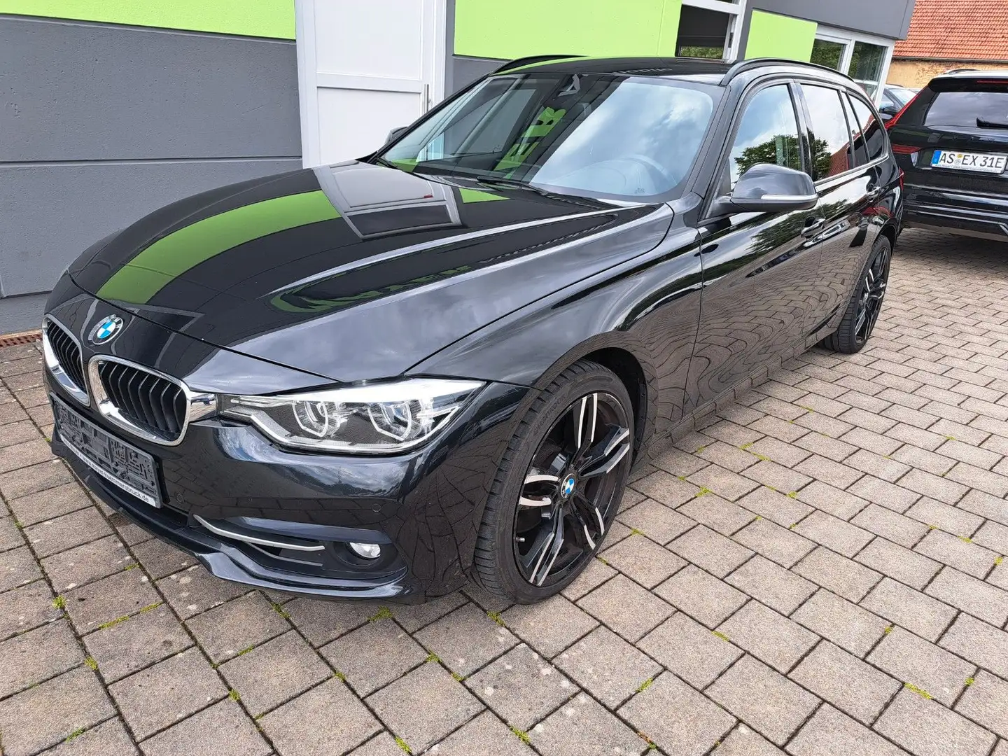 BMW 340 Baureihe 3 Touring 340 i xDrive Sport Line Negru - 2
