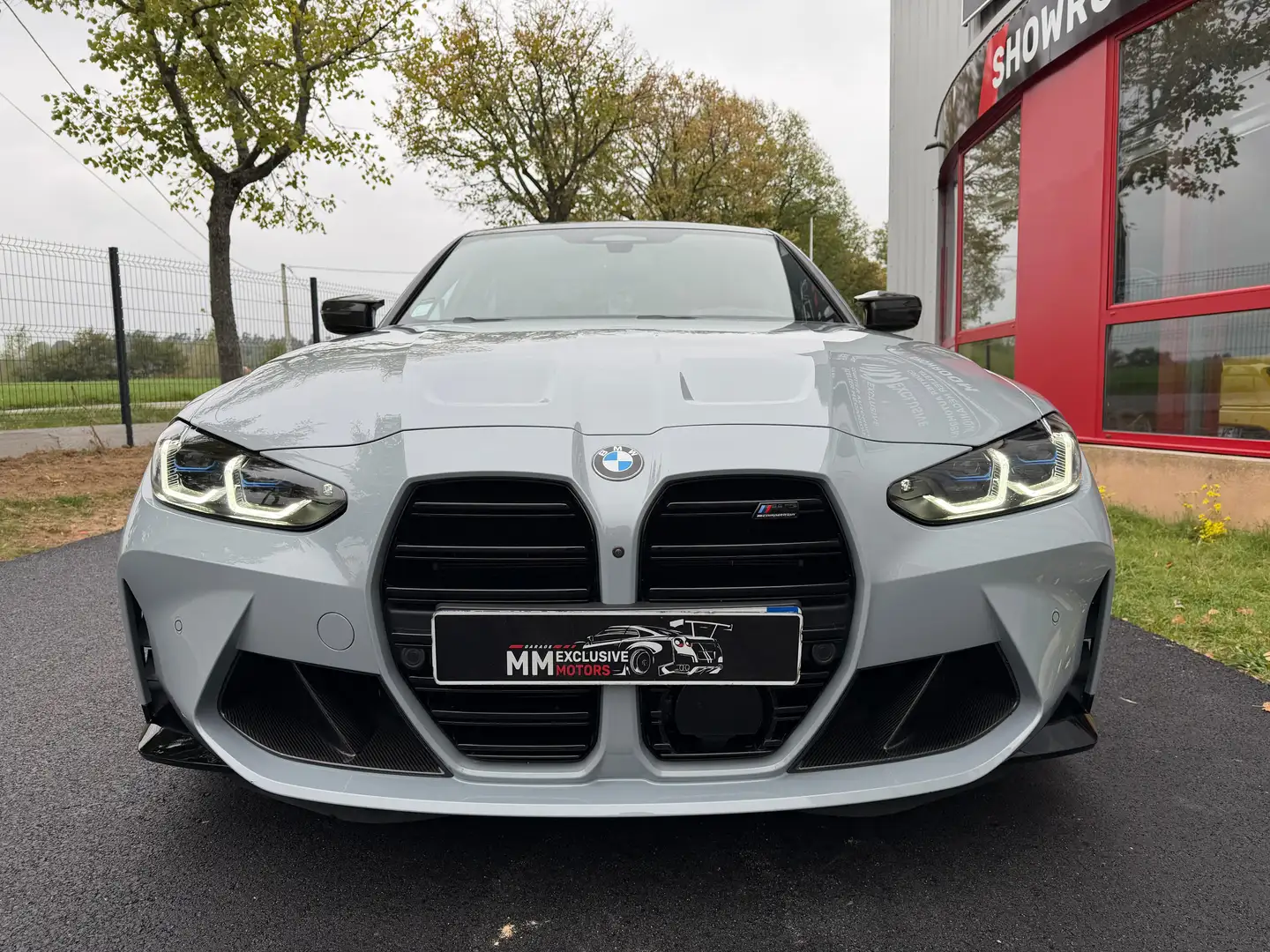 BMW M3 M3 510 ch M Pack Competition Grijs - 2