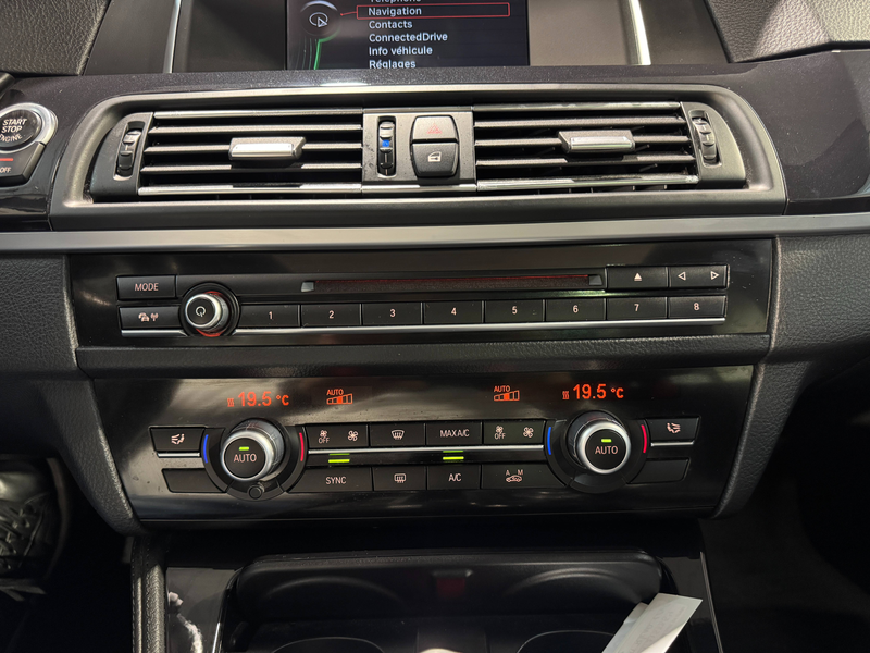 BMW 518 *** Automatique ** GPS ** Toit Pano ** Garantie 12 mois ** — photo 13