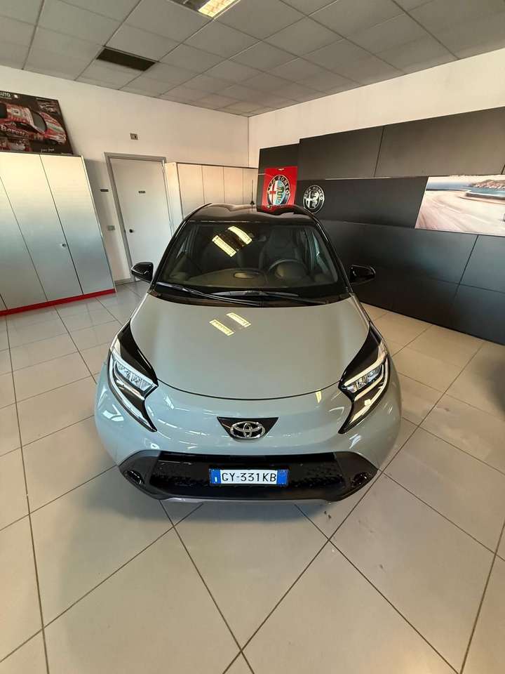 Toyota Aygo X Aygo X 1.0 VVT-i 72 CV 5 porte Lounge S-CVT