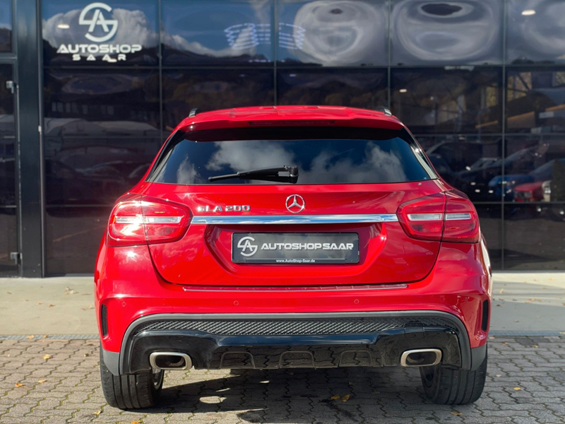 Mercedes-Benz GLA 200 Automatik/NAVI/CAM/SHZ — photo 4