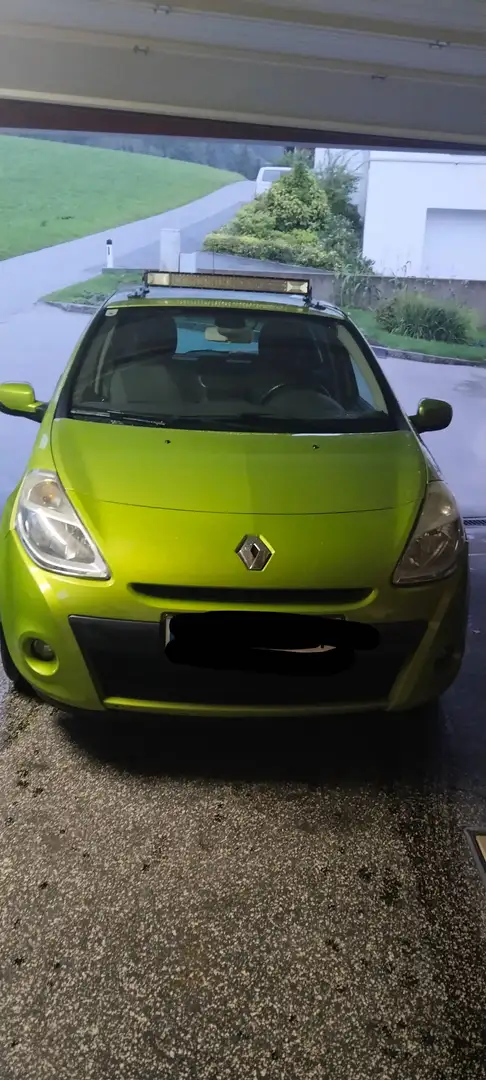 Renault Clio Clio Grandtour Dynamique 1,2 16V Dynamique Grün - 1