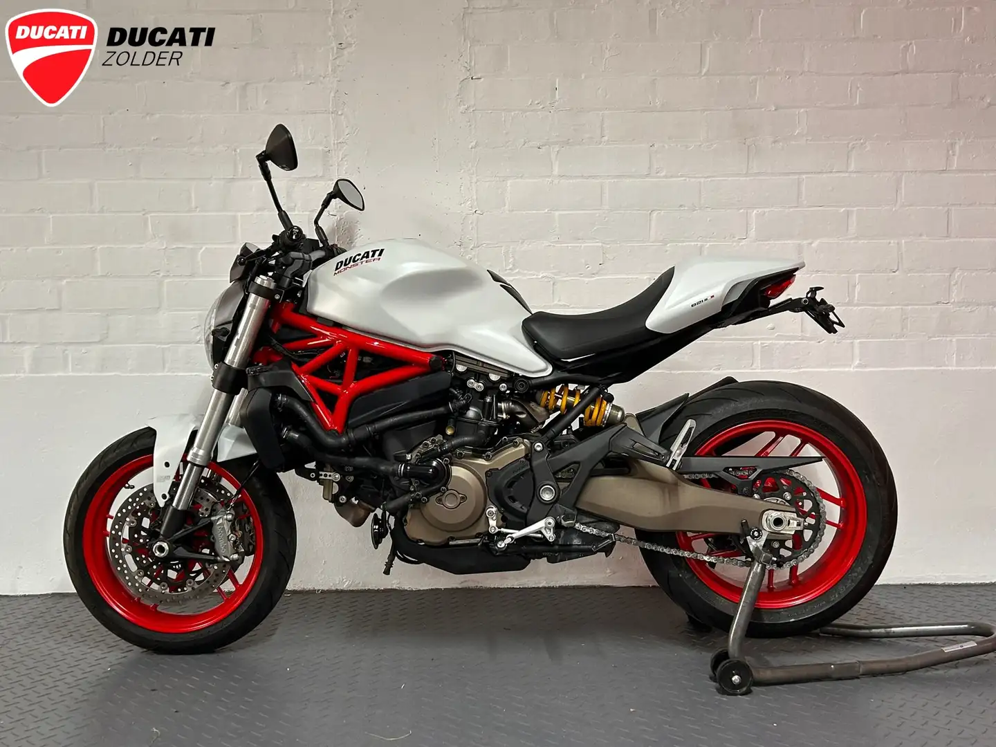 Ducati Monster 821 Fehér - 1