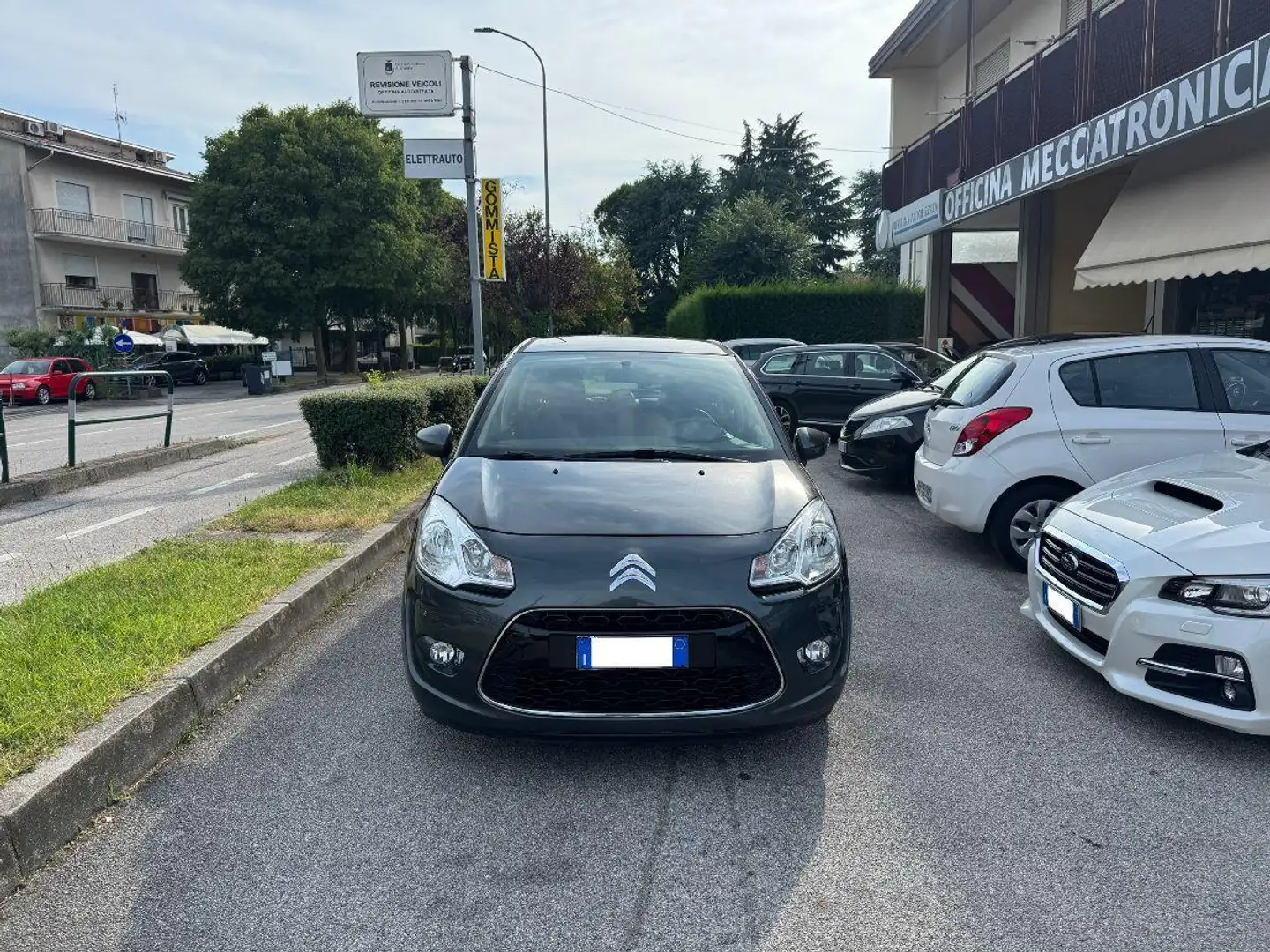 Citroen C3 1.4 GPL airdream Exclusive NEOPATENTATI Grau - 2