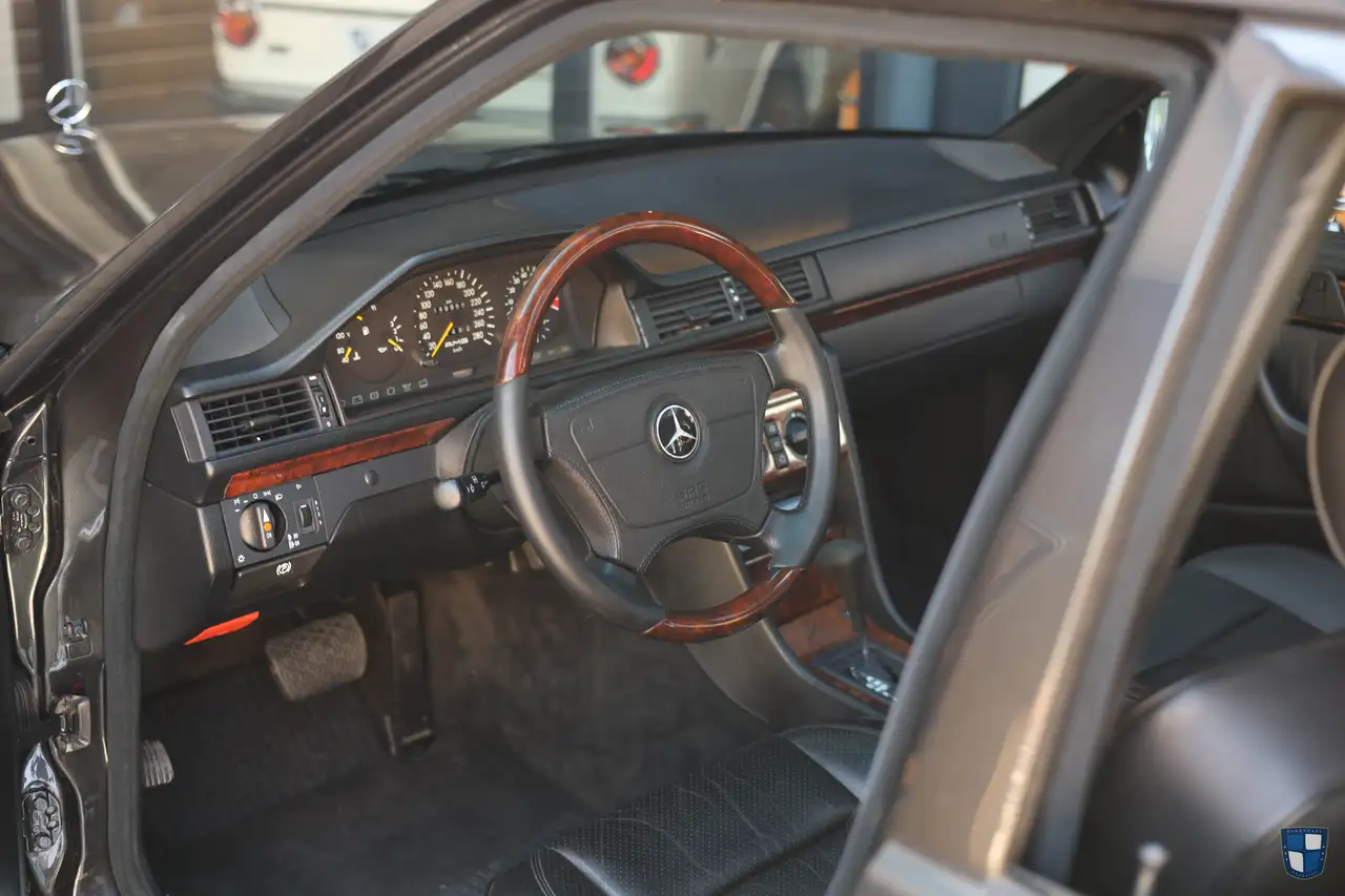 Mercedes-Benz E 36 AMG 3.4 AMG Kombi 990 Option Code, foto 11